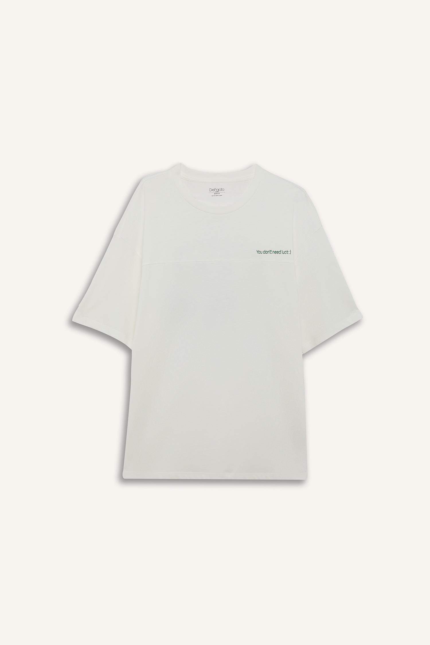 Boxy Fit Crew Neck Printed Short Sleeve T-Shirt