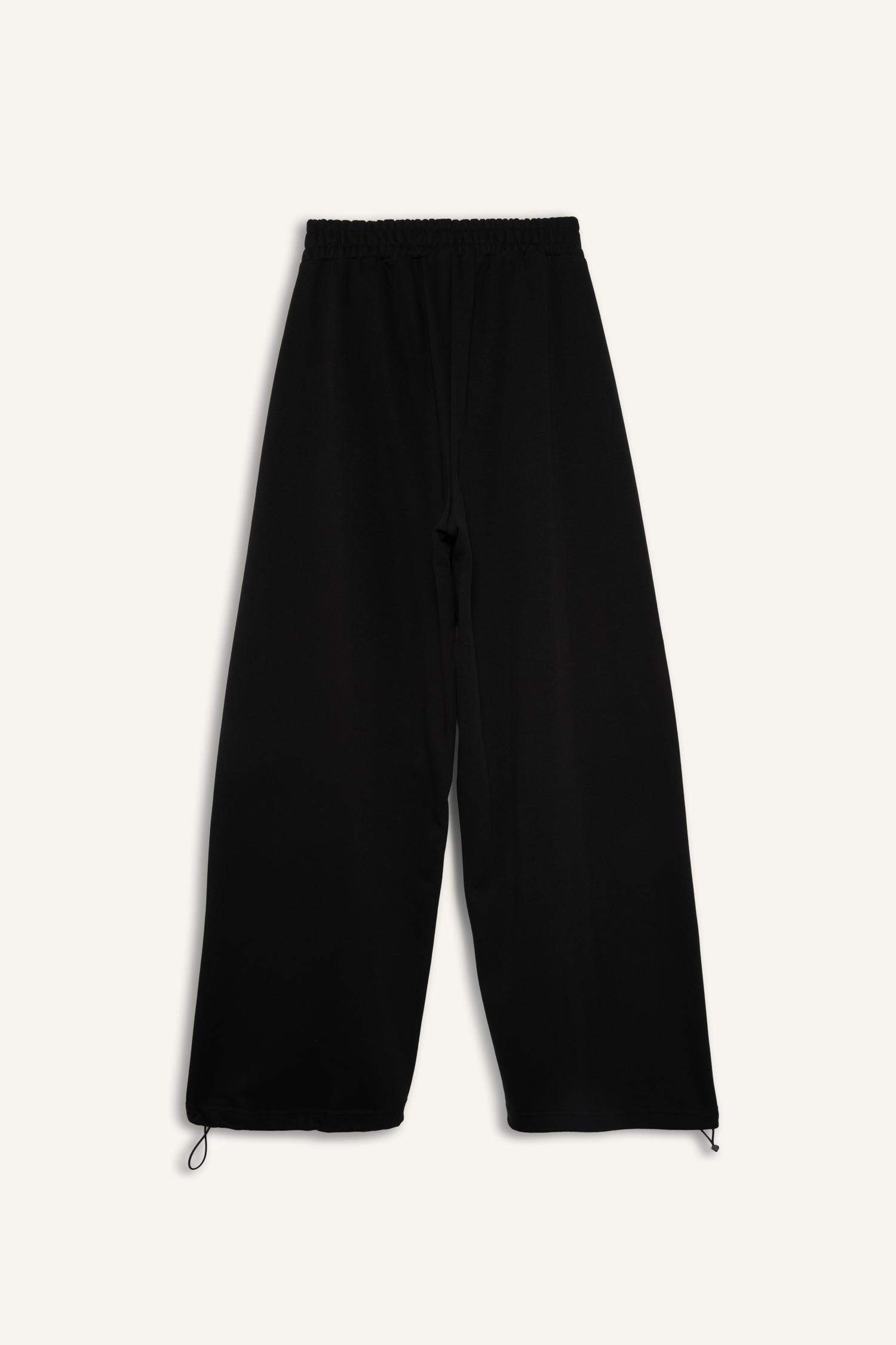 بنطرون بجامة رياضي برجل واسع وخصر مطاطي