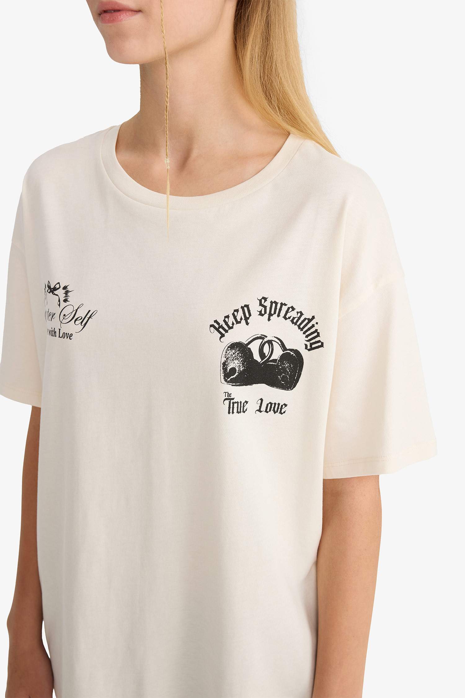 Coool Oversize Geniş Kalıp Bisiklet Yaka Sırt Baskılı Kısa Kollu Tişört