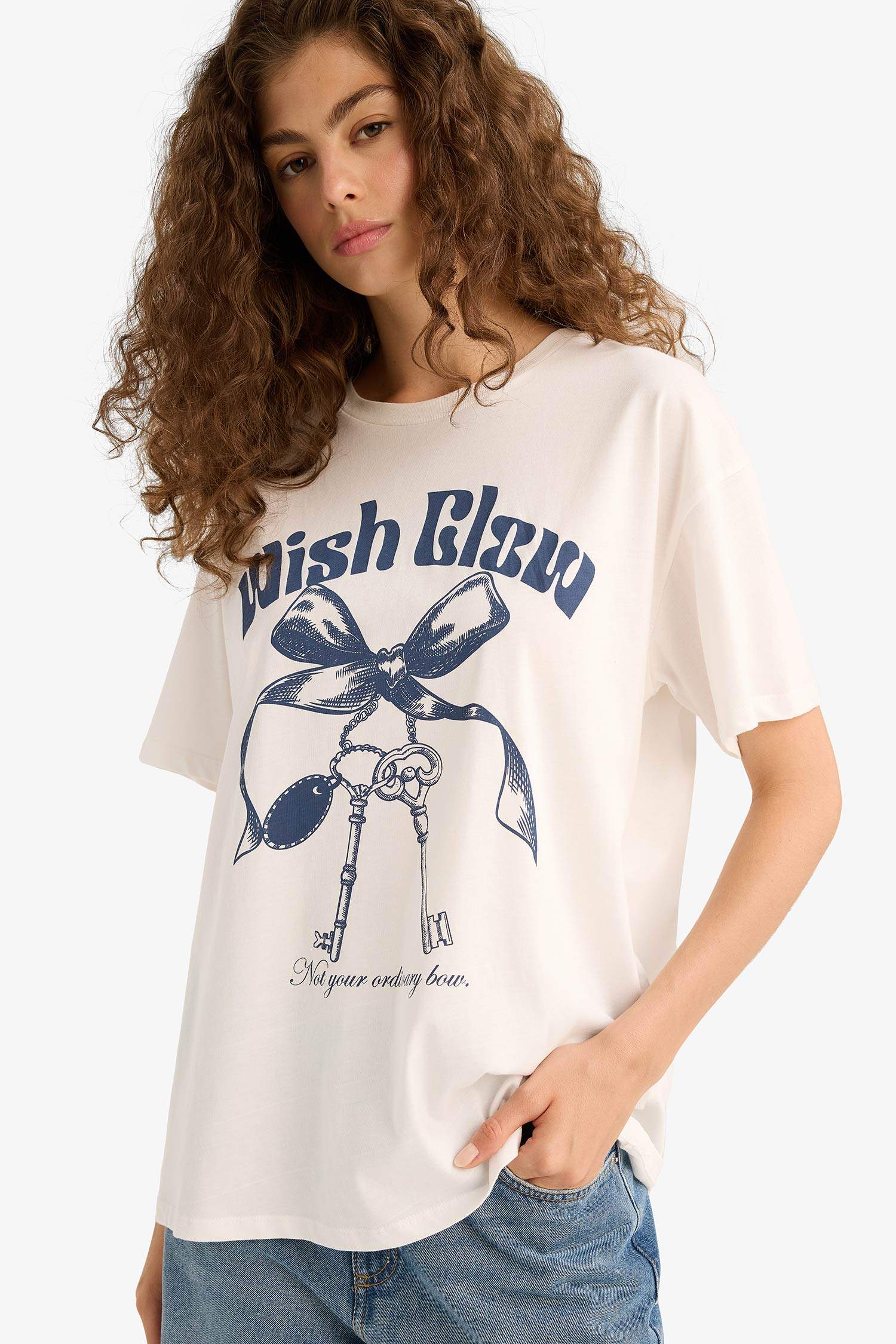 تيشيرت نص ردن اوفر سايز بياخة مستديرة