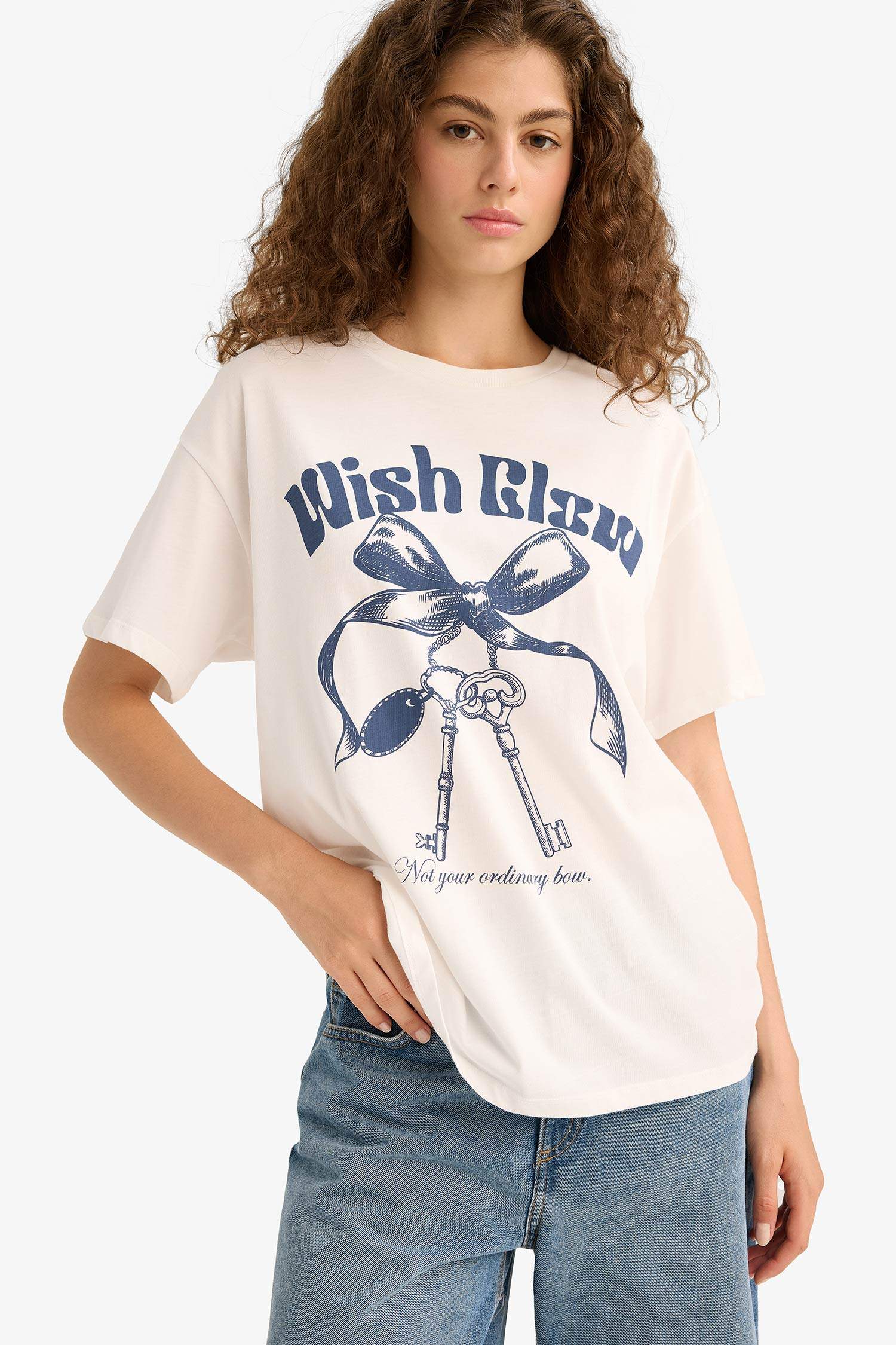 تيشيرت نص ردن اوفر سايز بياخة مستديرة