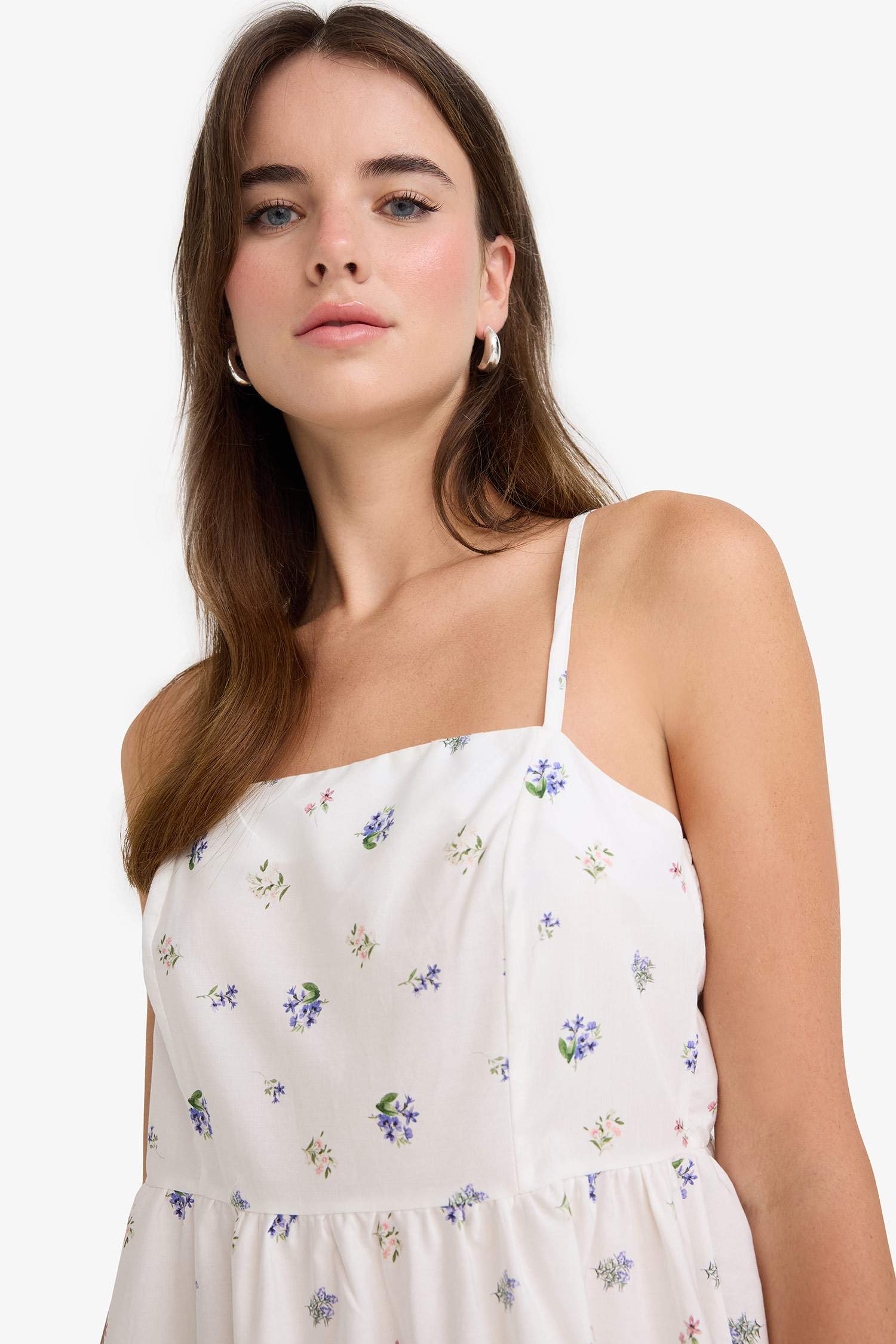 Kare Yaka Çiçek Desenli Poplin Askılı Midi Elbise