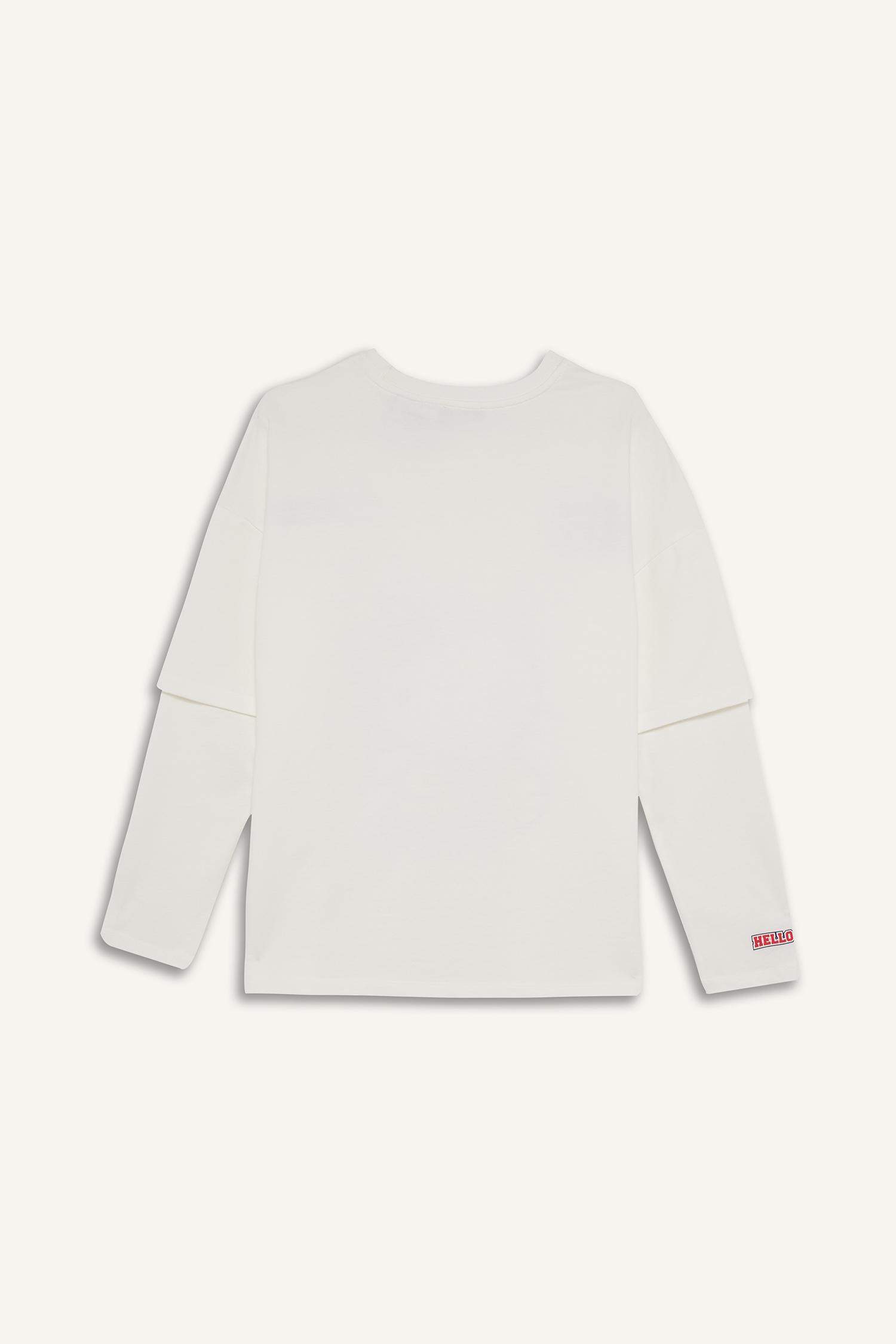 Hello Kitty Oversize Fit Crew Neck Long Sleeve T-Shirt