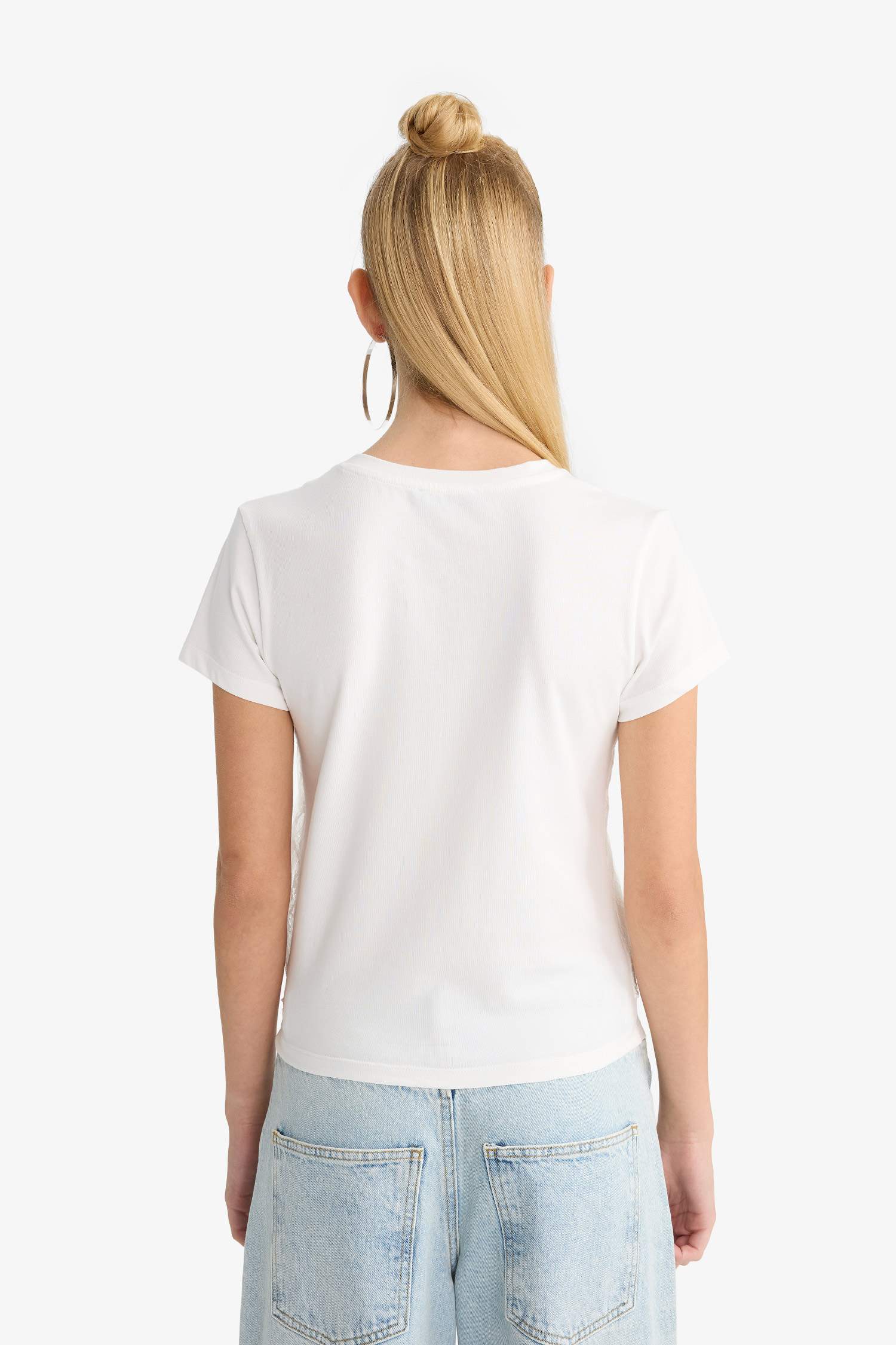 Lace Detail Short Sleeve T-Shirt