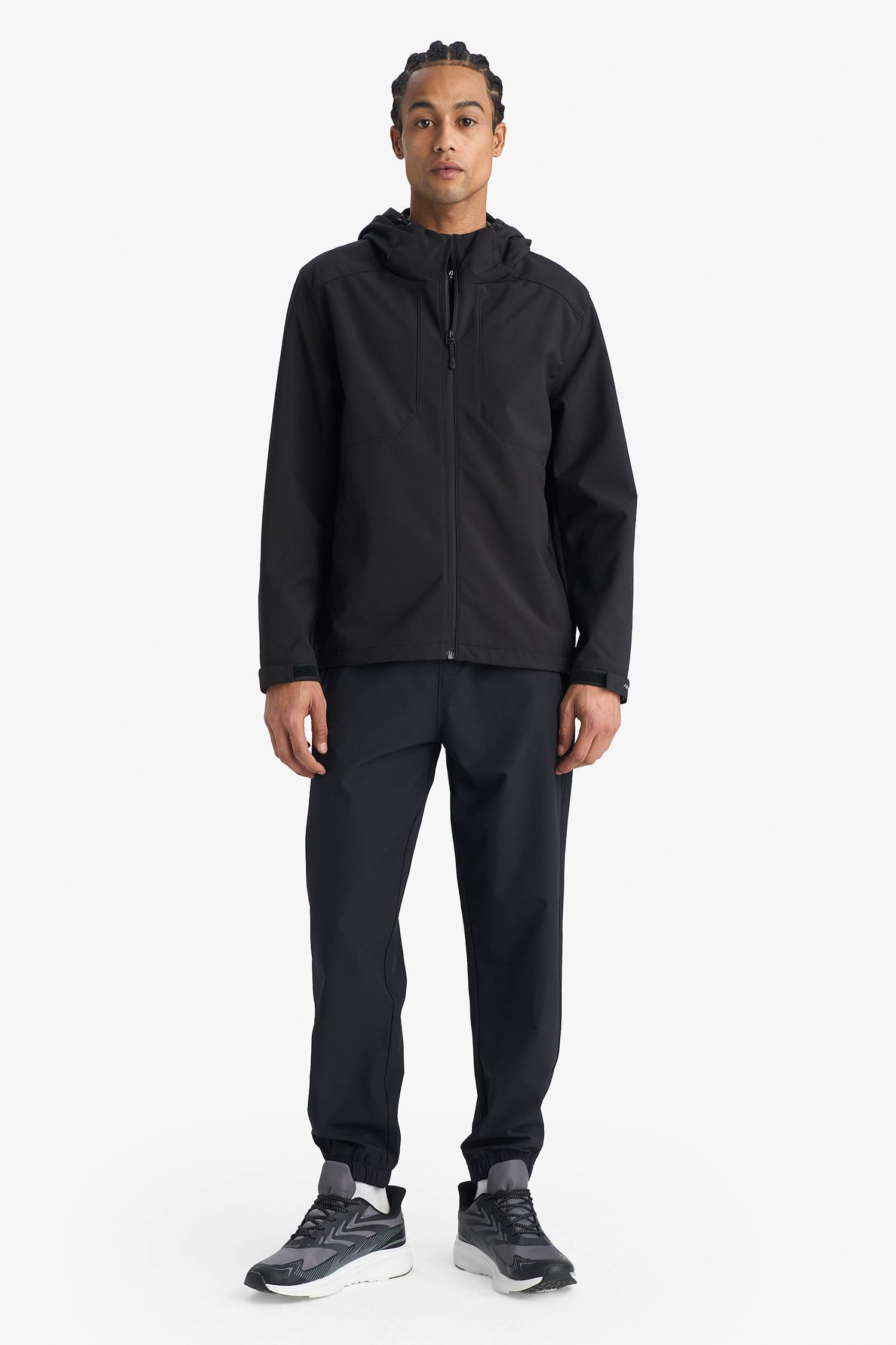 Ветрозащитная водоотталкивающая куртка на молнии с капюшоном Regular Fit