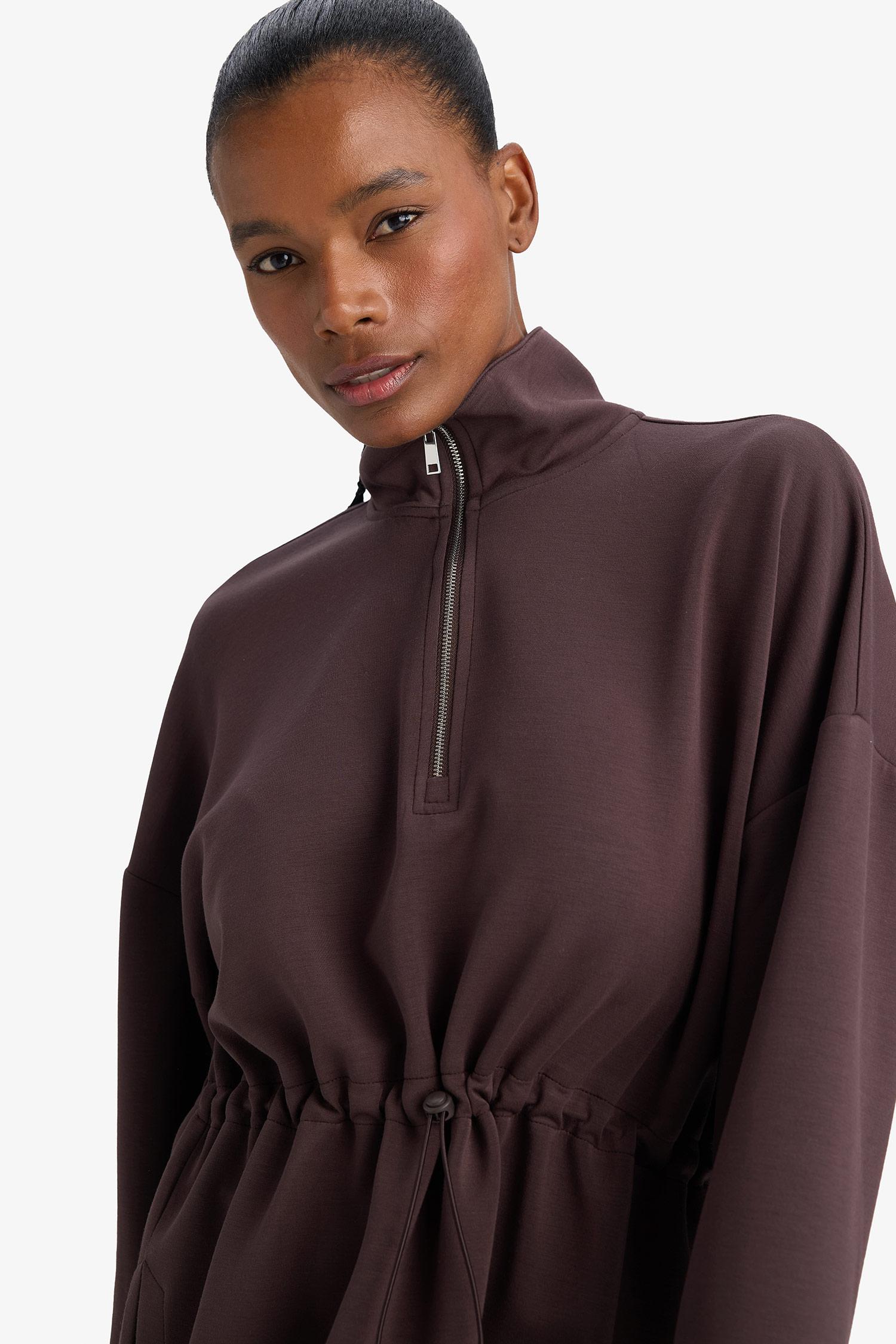 DeFacto Ultra Yumuşak Long Fıt Dik Yaka Modal Sporcu Sweatshirt görsel 5
