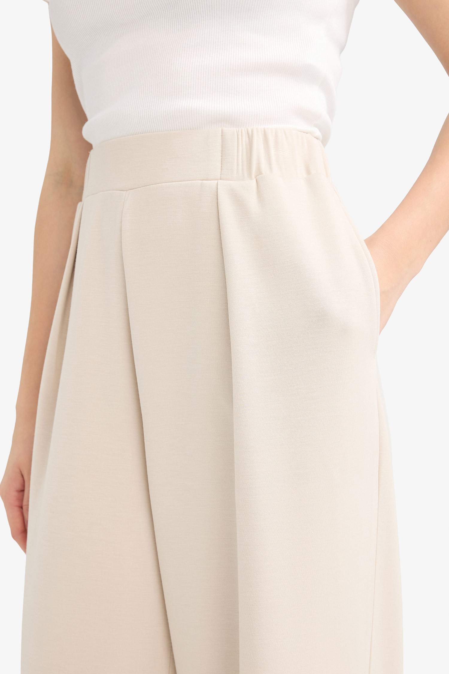 Базовые брюки из модала Wide Leg