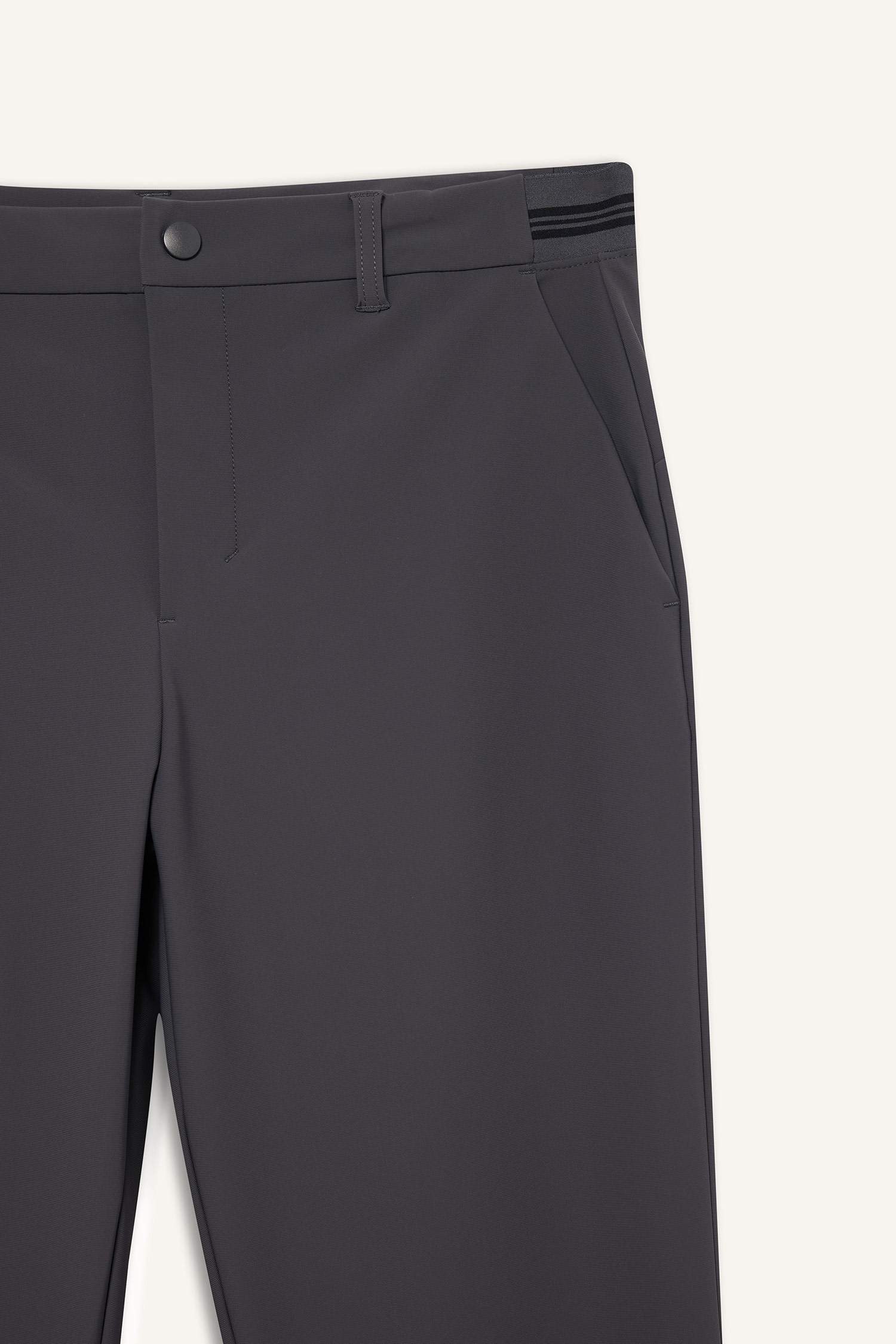 Standart Fit Düz Paça Pantolon