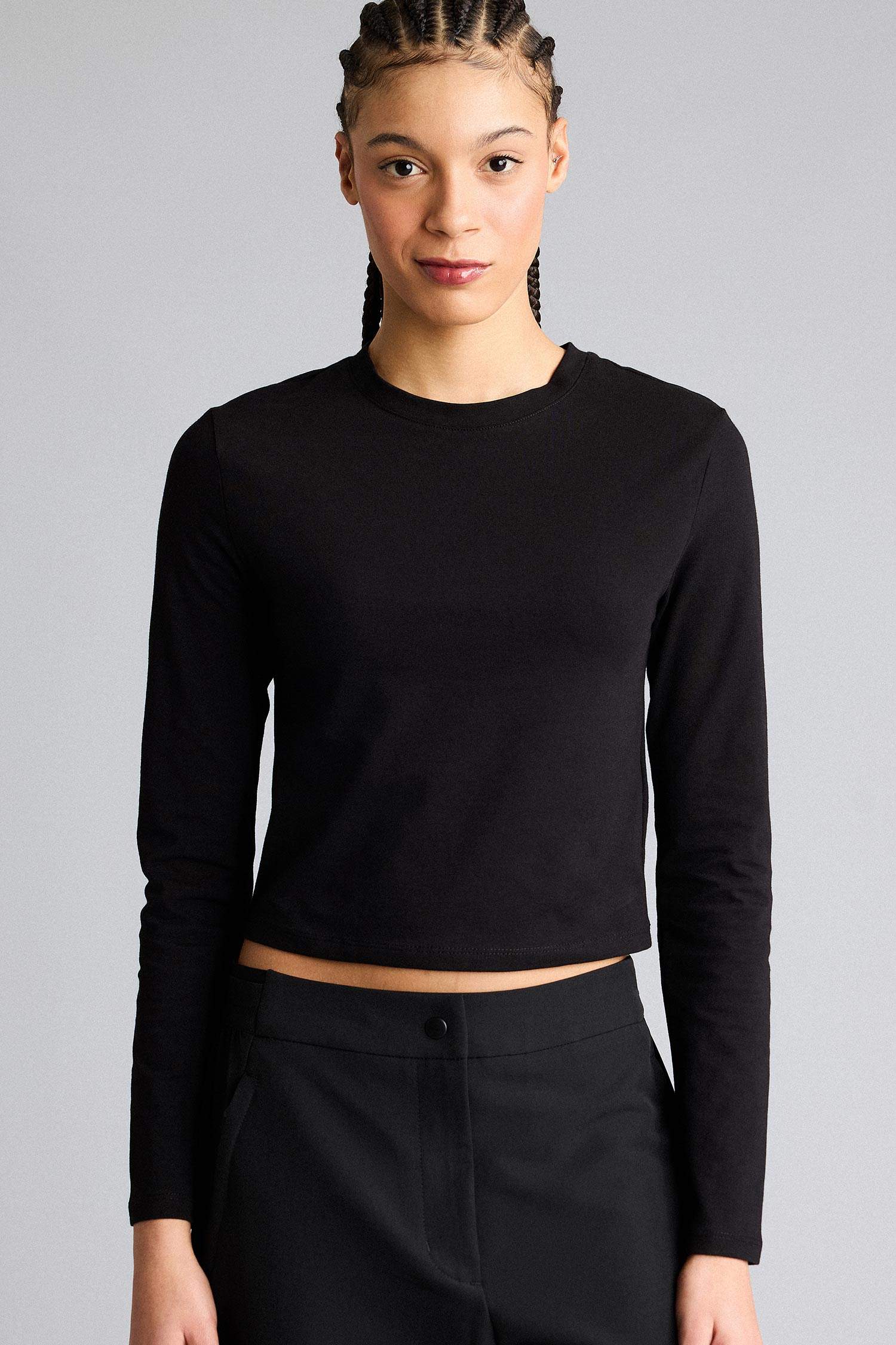 Slım Fıt Bisiklet Yaka Sporcu Uzun Kollu Tişört