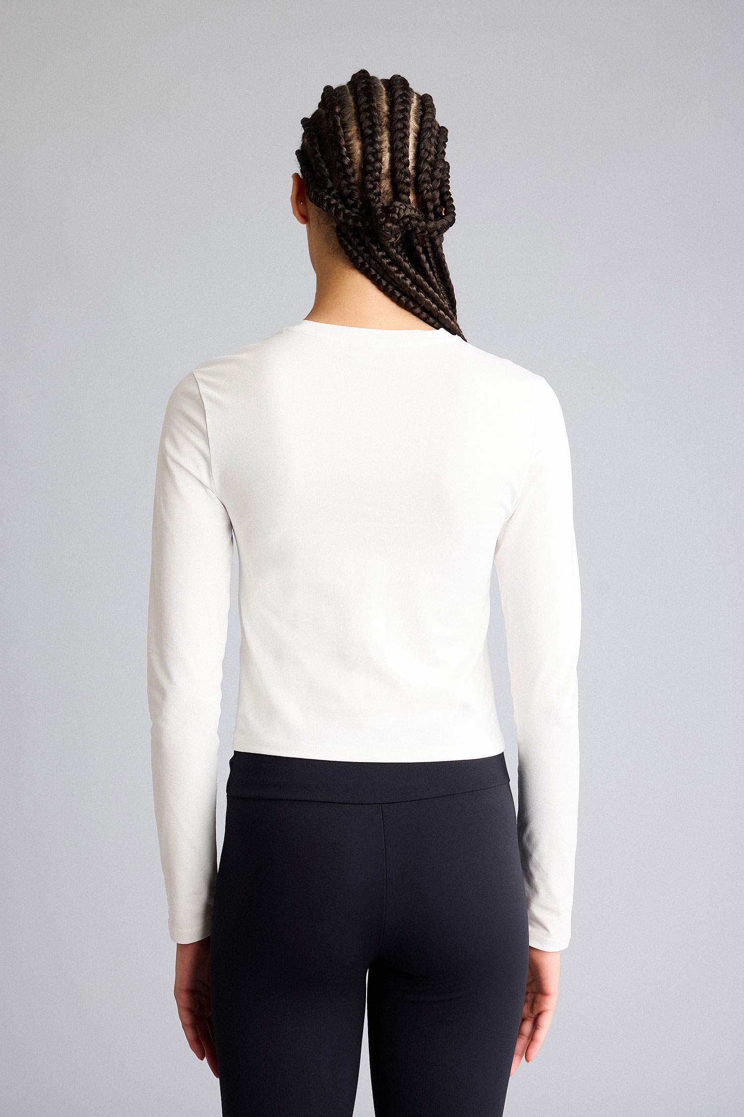 Slım Fıt Dar Kesim Bisiklet Yaka Sporcu Uzun Kollu Tişört