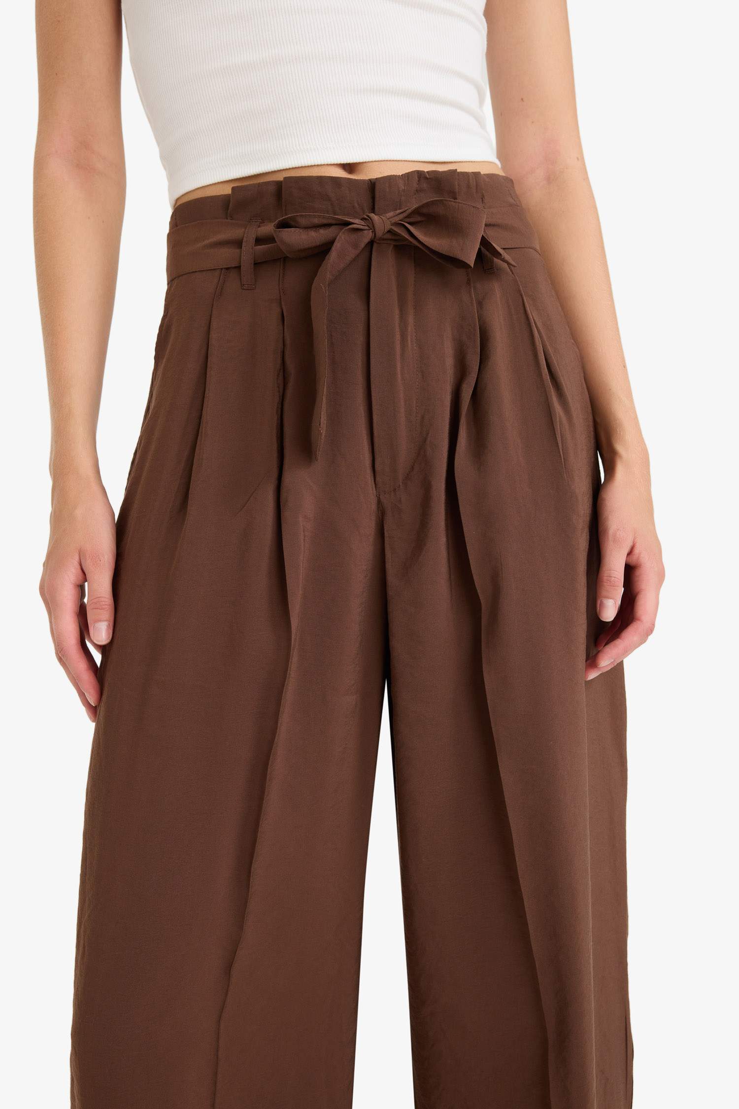 Wide Leg Cep Detaylı Paperbag Bel Düz Paça Uzun Boy Modal Pantolon