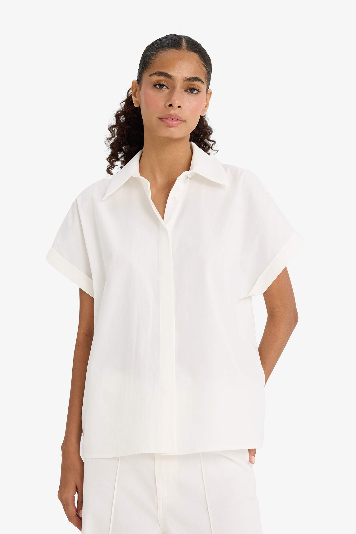 Regular Fit Poplin Kısa Kollu Gömlek