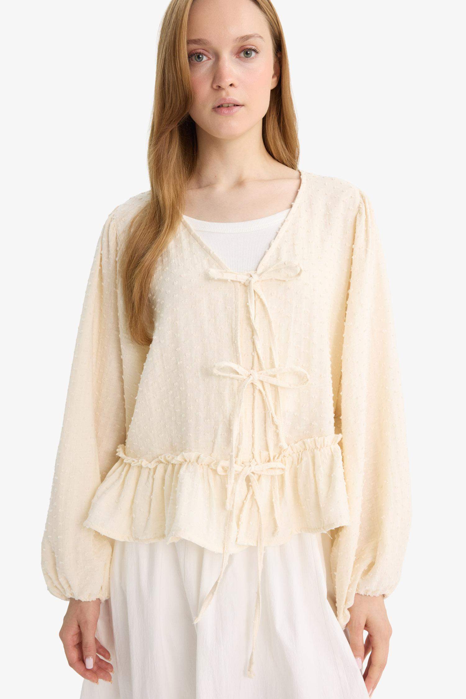 Regular Fit V Yaka Müslin Önden Bağlamalı Uzun Kollu Tunik