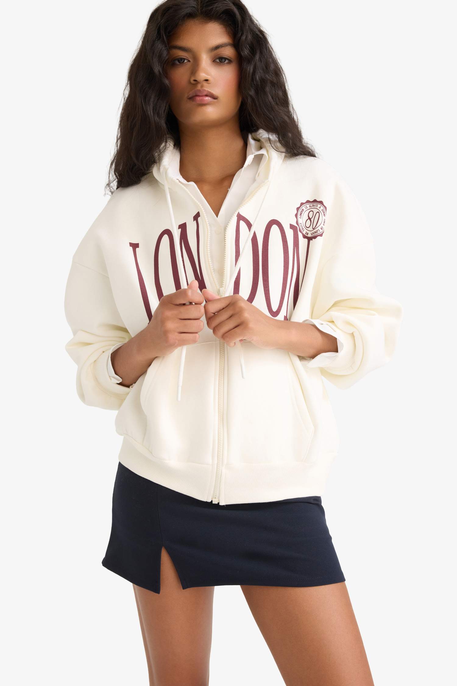 Oversize Geniş Kalıp Kapüşonlu Baskılı Fermuarlı Sweatshirt