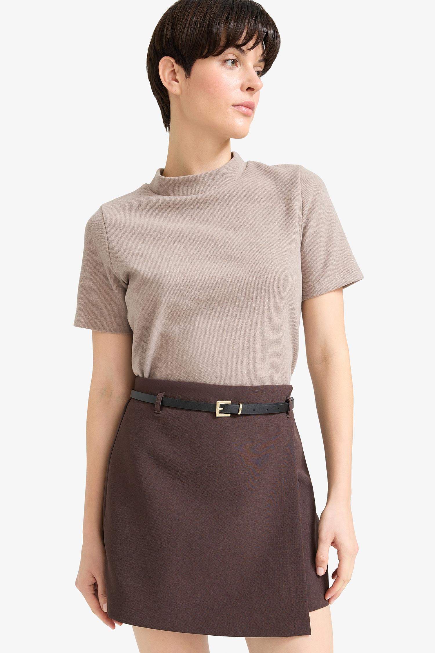 Regular Fit Kemerli Şort Etek