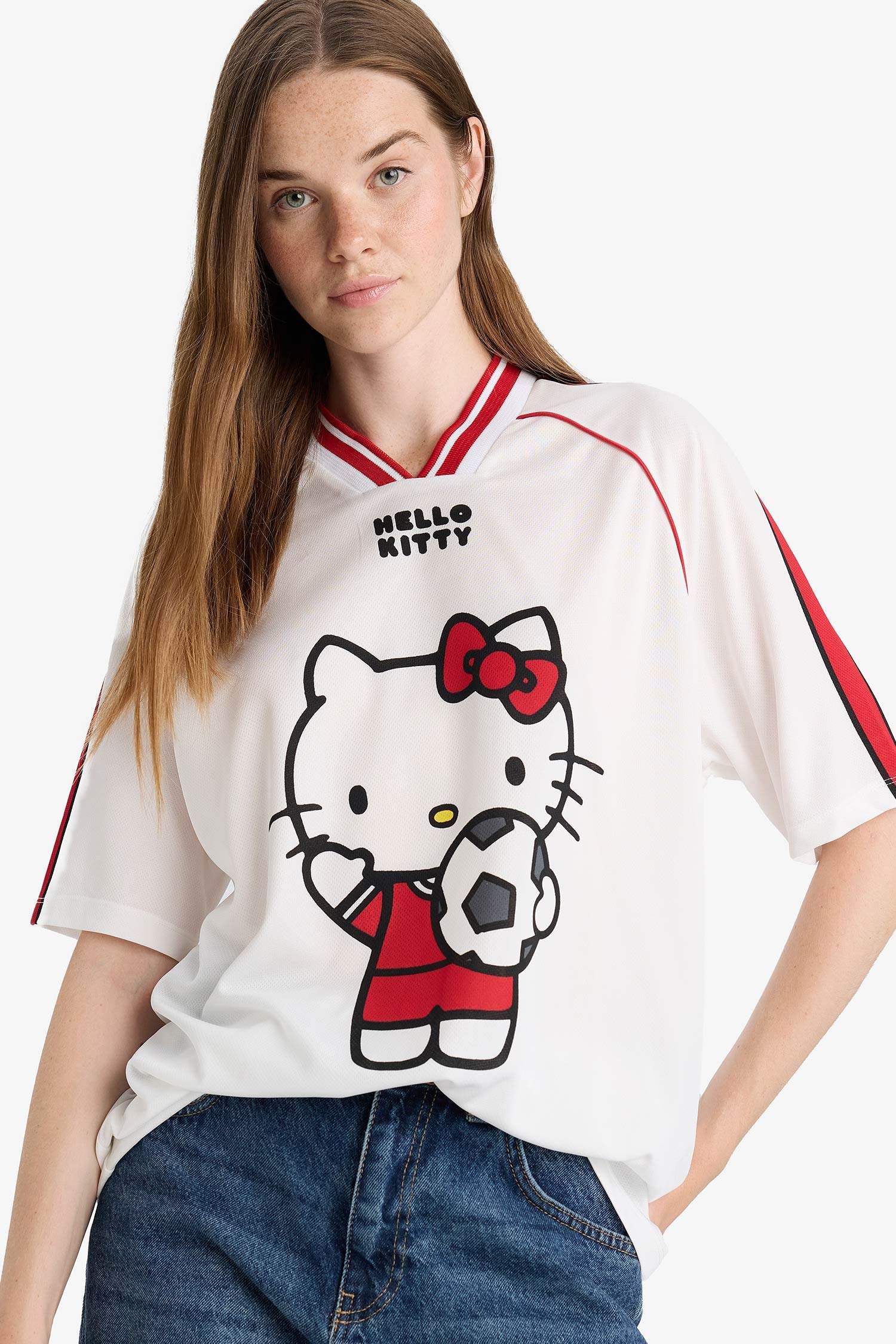 Coool Hello Kitty Oversize Geniş Kalıp V Yaka Baskılı Kısa Kollu Tişört
