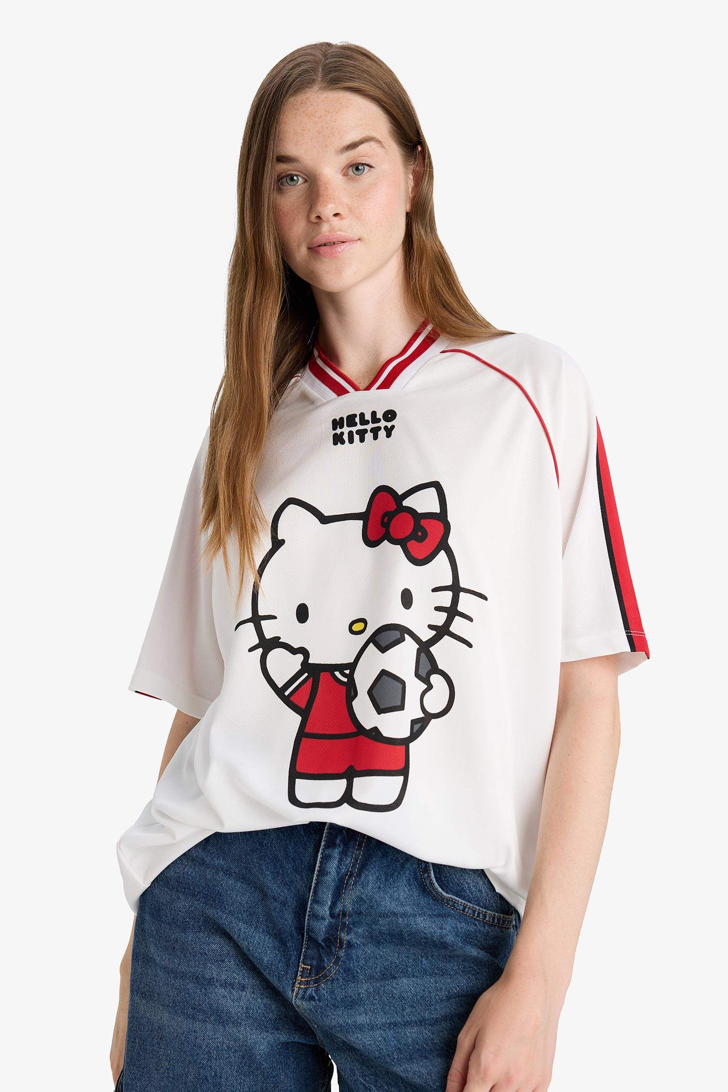 Coool Hello Kitty Oversize Geniş Kalıp V Yaka Baskılı Kısa Kollu Tişört