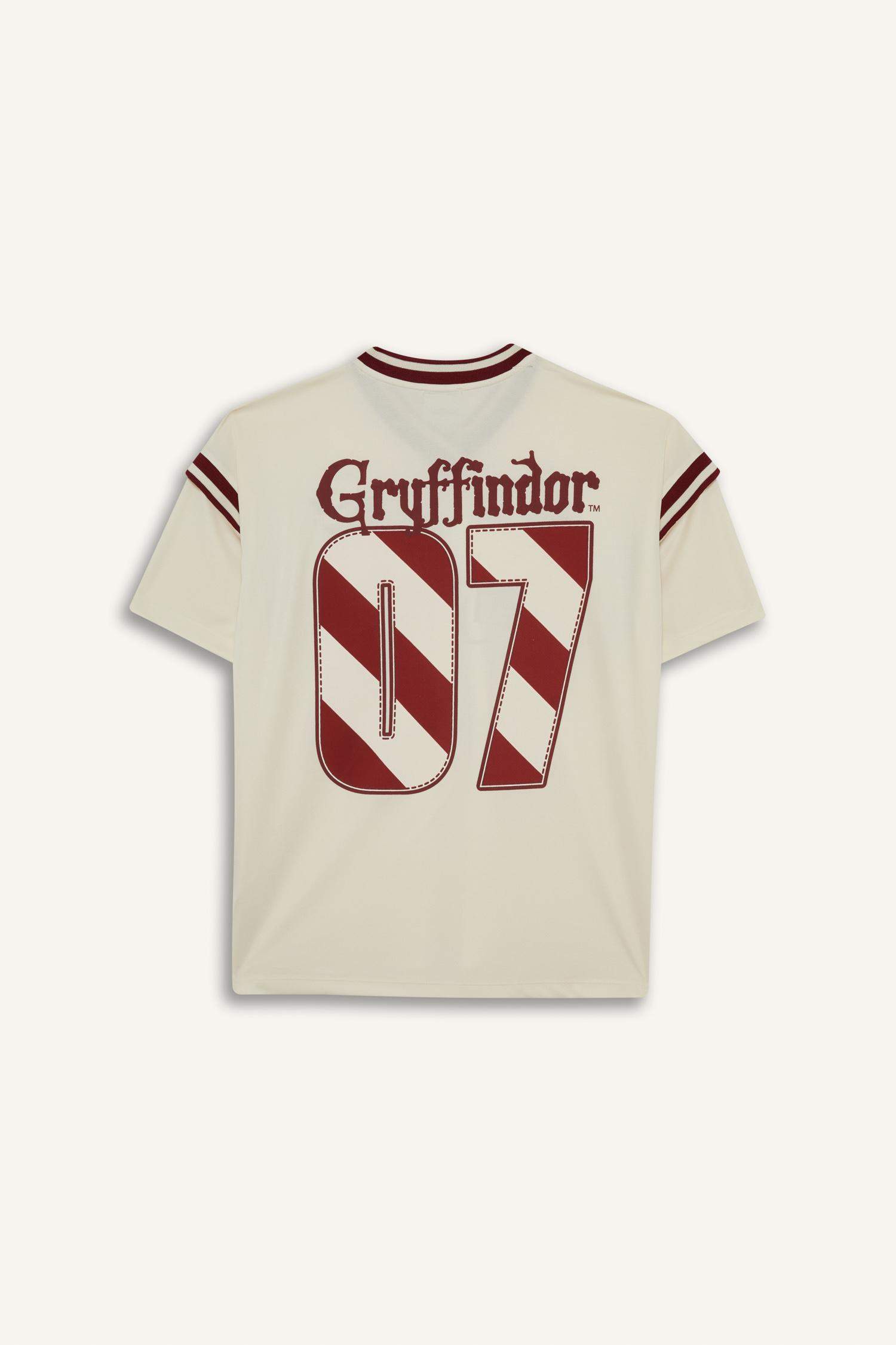 تيشيرت نص ردن اوفر سايز بياخة V من هاري بوتر