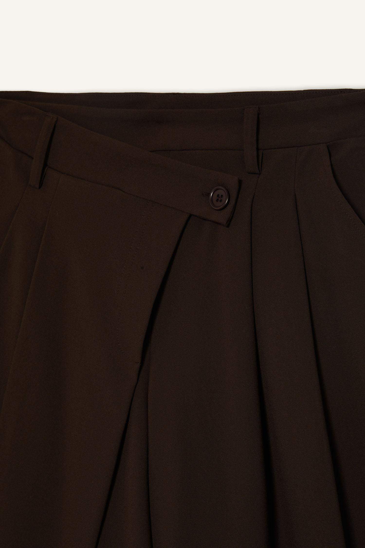 Baggy Fit Zippered Regular Waist Standard Length Trousers