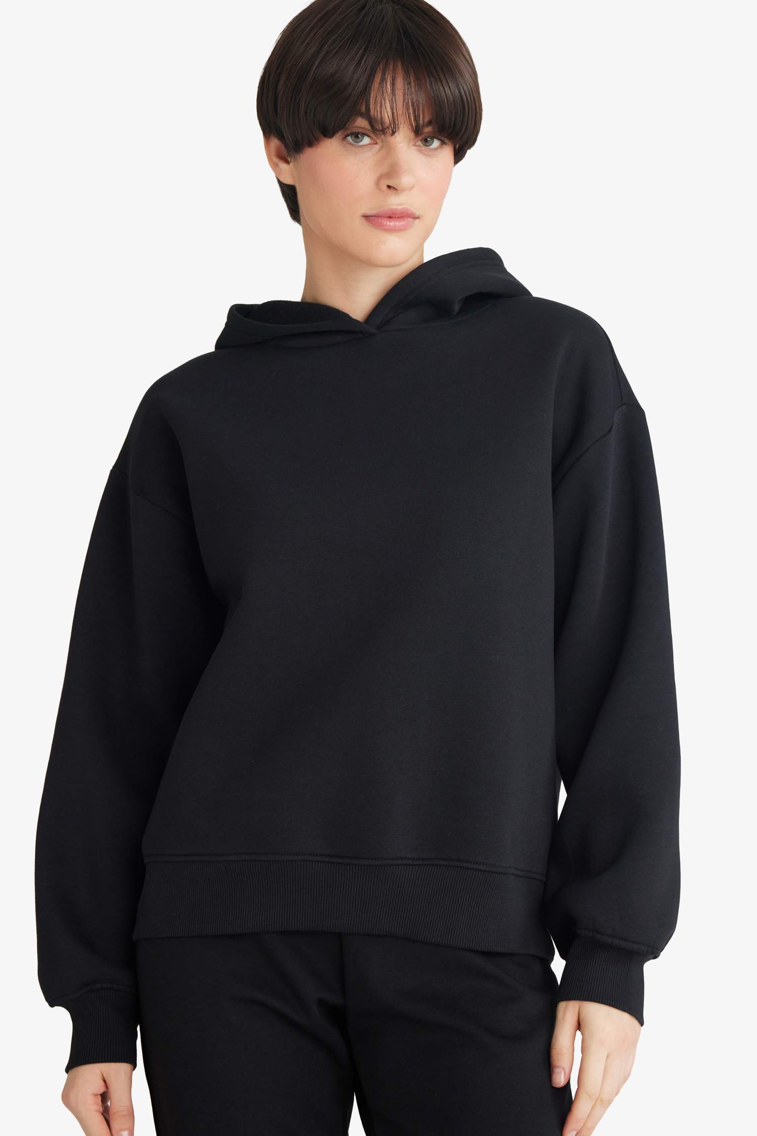 سويت شيرت تقيل قصة مريحة