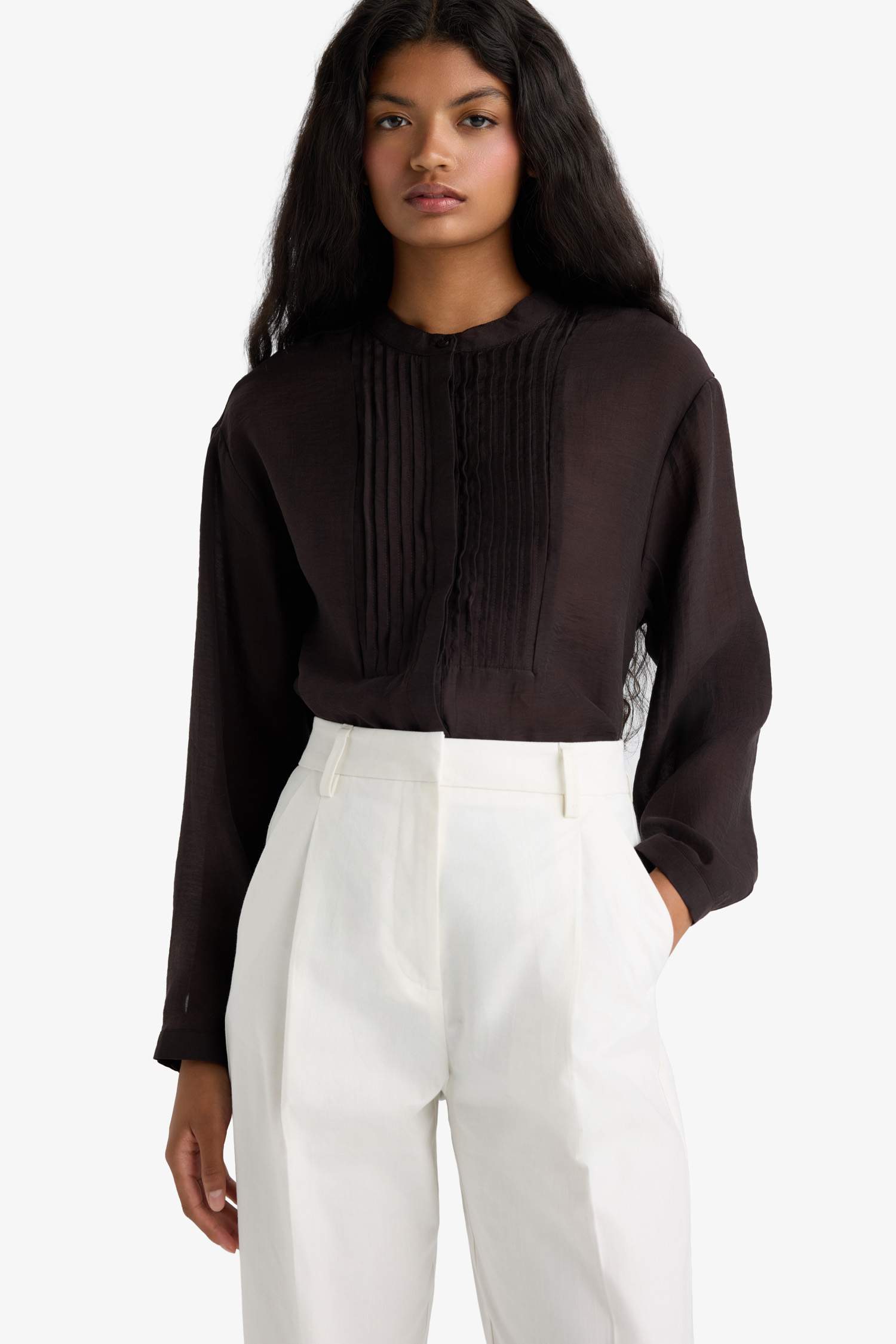 Oversize Geniş Kalıp Hakim Yaka Tensel Uzun Kollu Gömlek