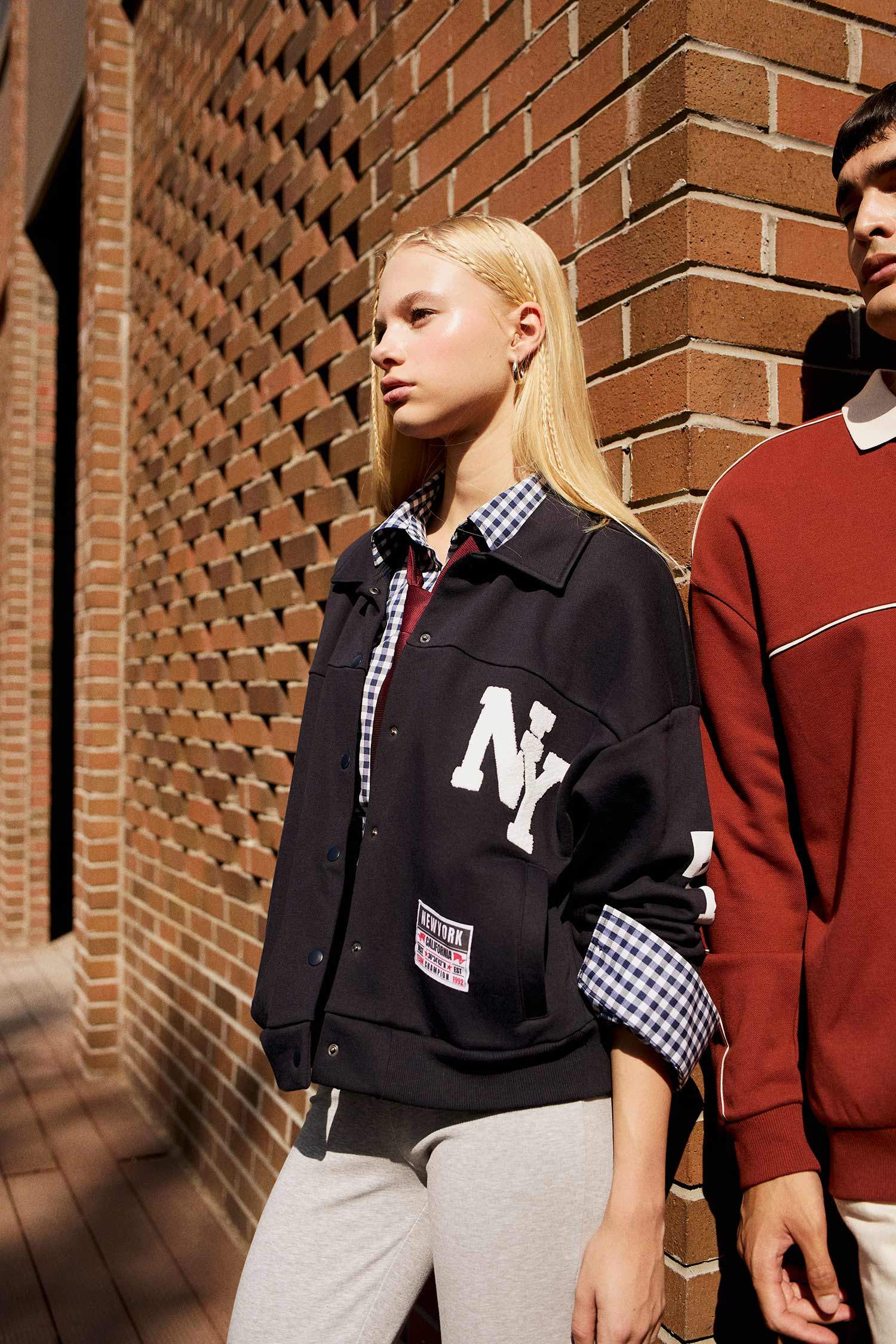 Coool Thick Sweatshirt Fabric Bomber Jacket