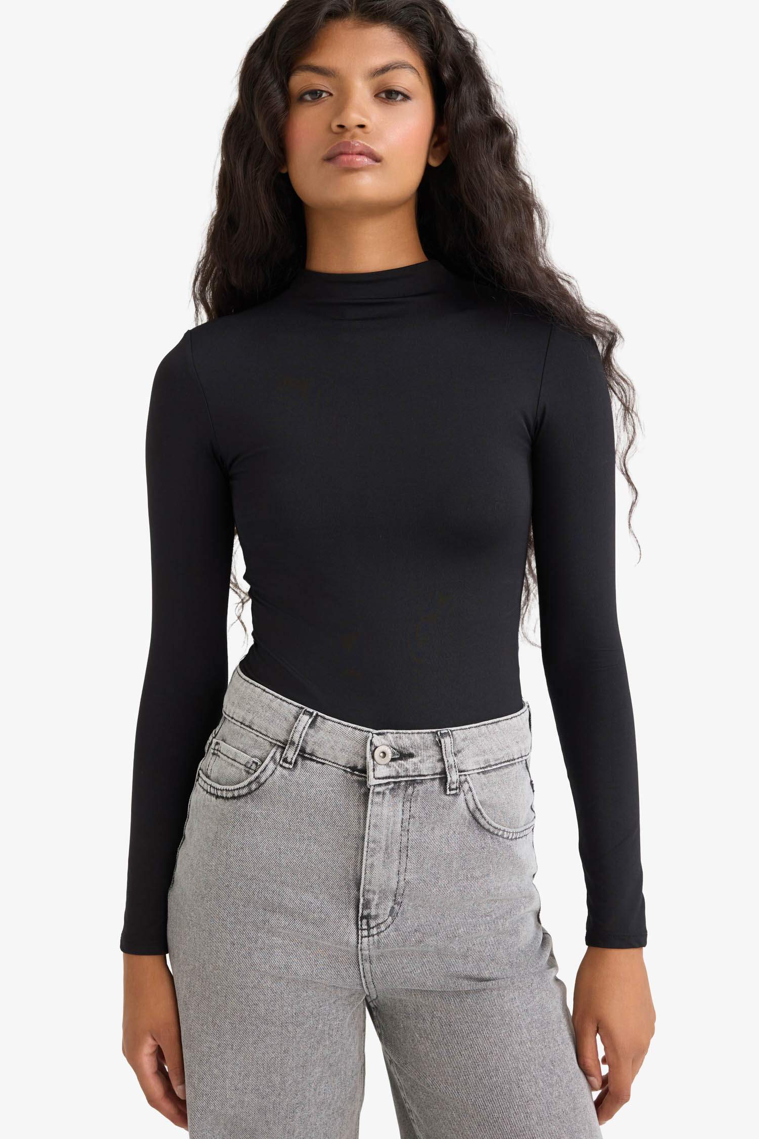 Uzun Kollu Çıtçıtlı Body