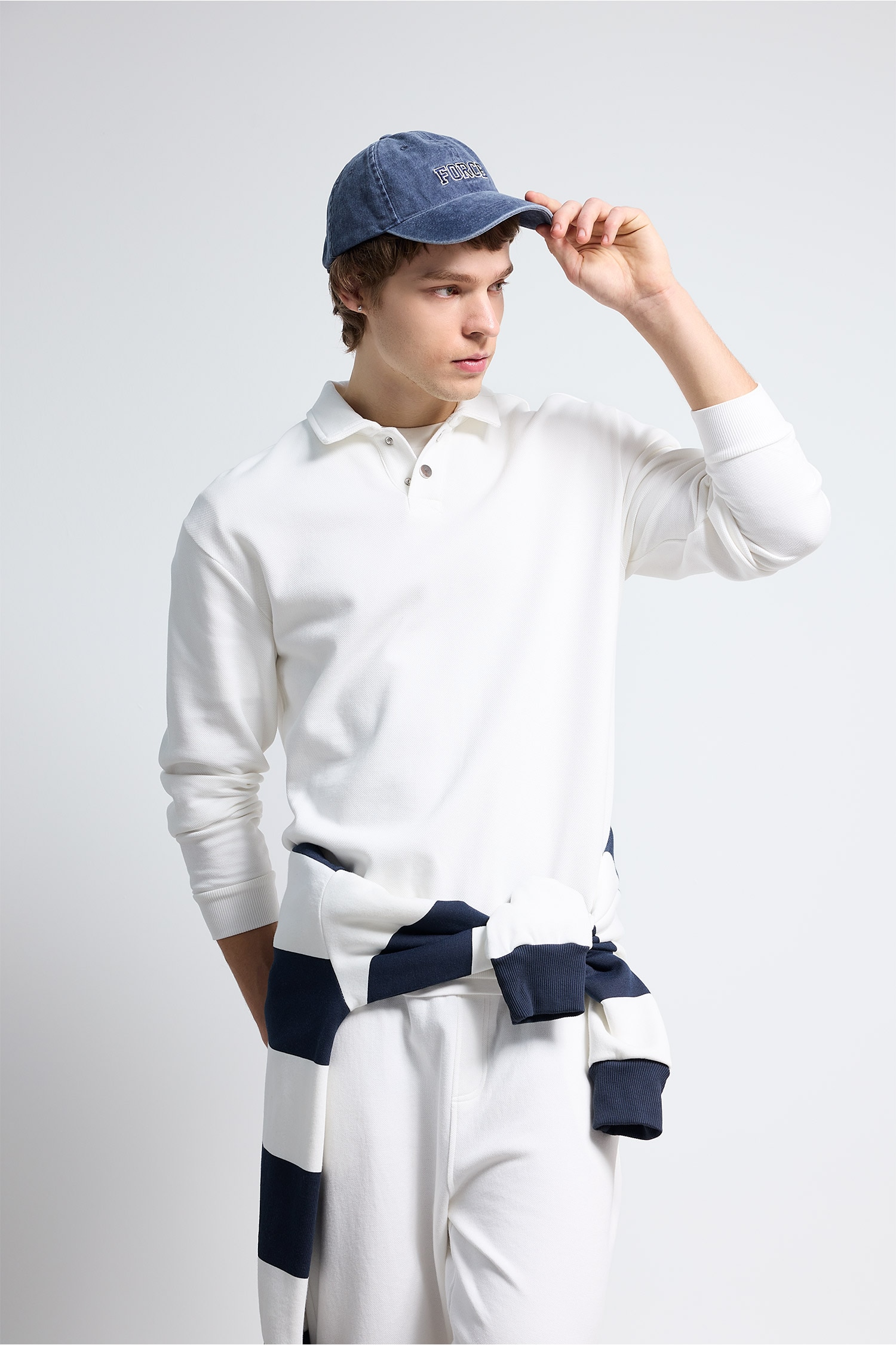 DeFacto Pamuklu Regular Fıt Sweatshirt