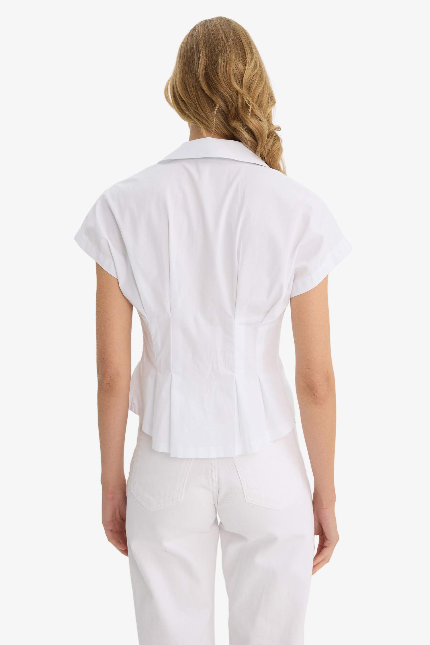 Fitted Ceket Yaka Poplin Kısa Kollu Gömlek