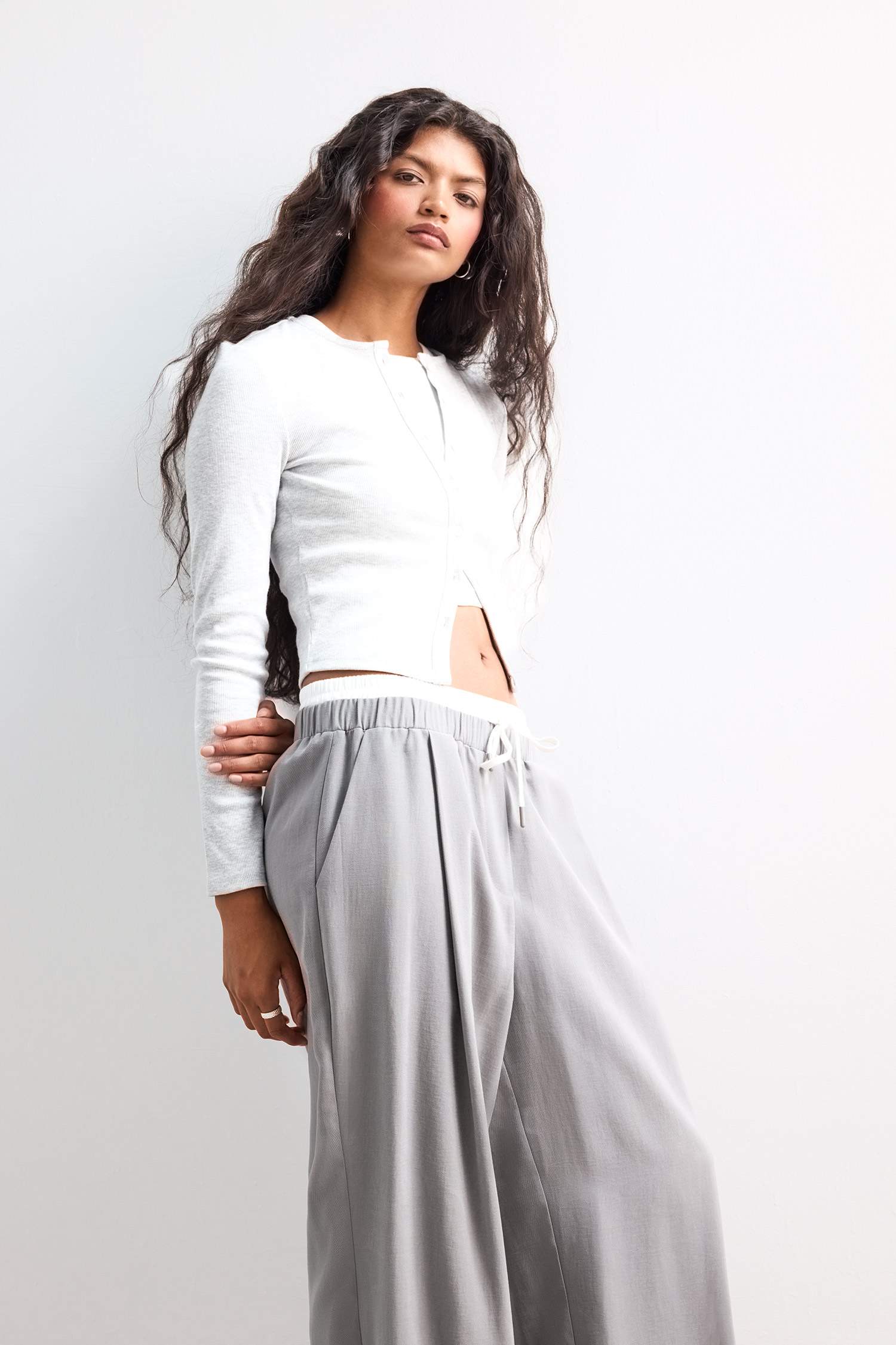 Slim Fit Crew Neck Camisole Cardigan