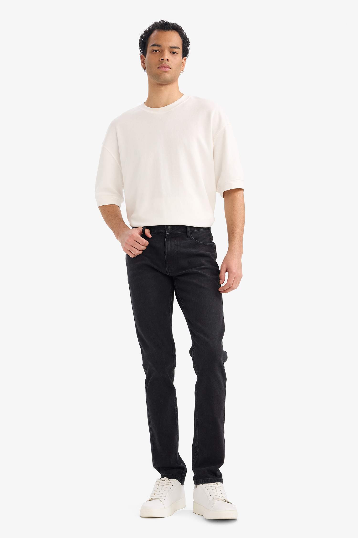 Pedro Slim Fit тарылған балақты ескірген эффектісі бар джинс шалбар