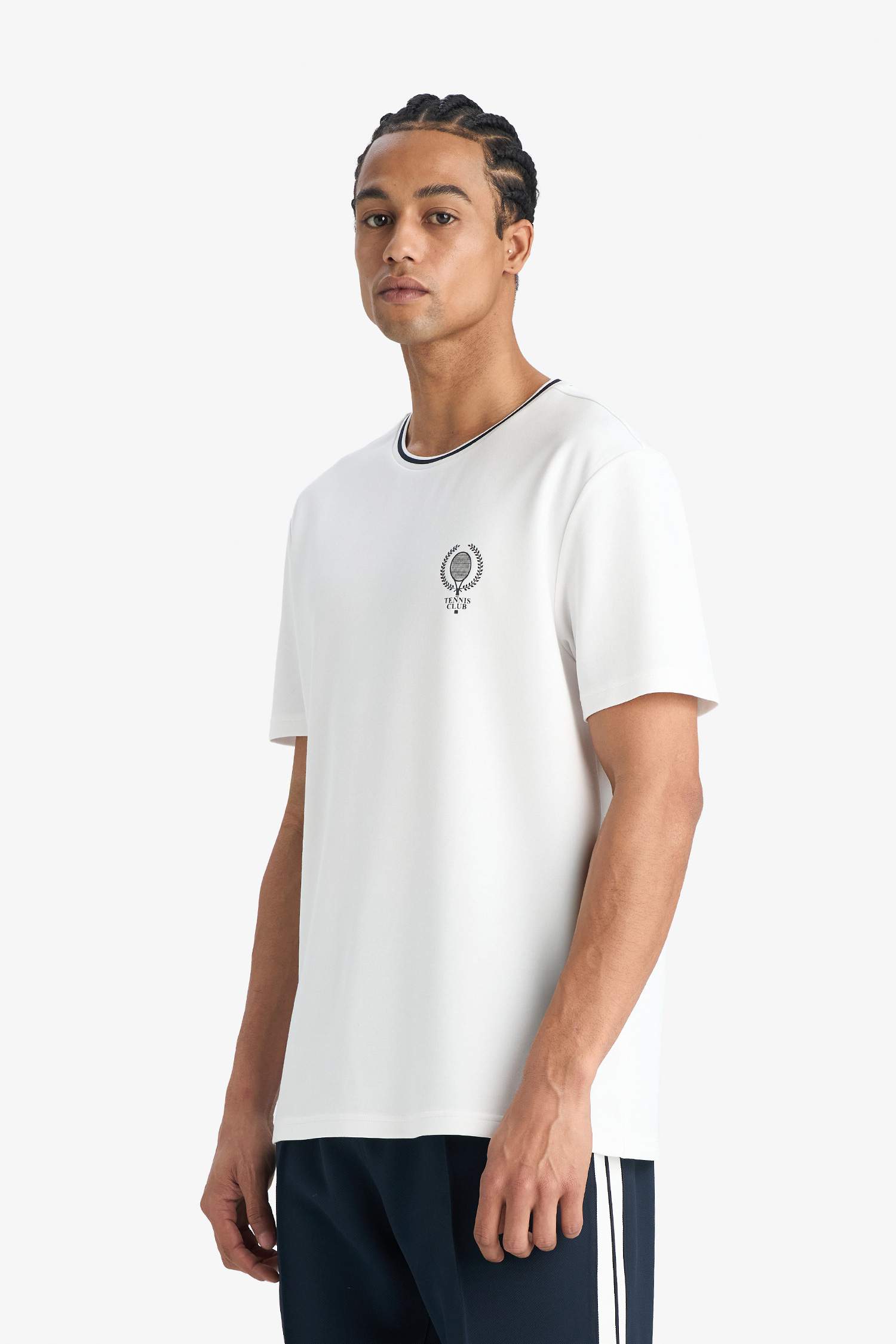 Standard Fit Crew Neck T-Shirt