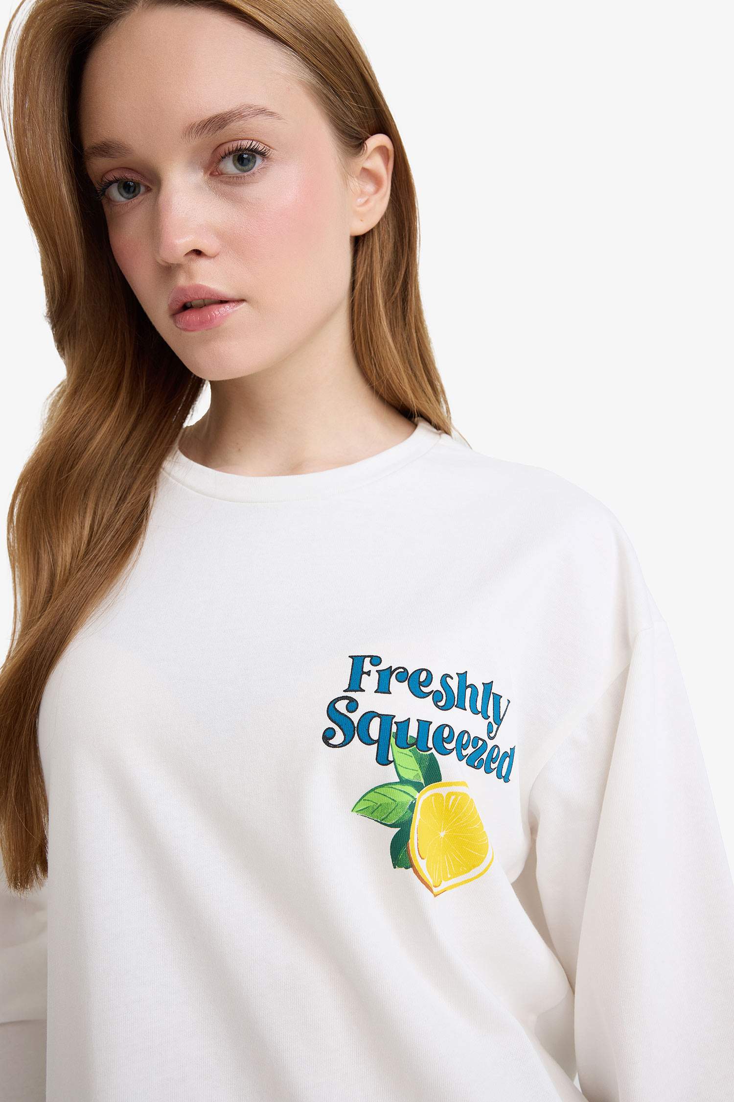 Loose Fit Bisiklet Yaka Sırt Baskılı Sweatshirt Tunik