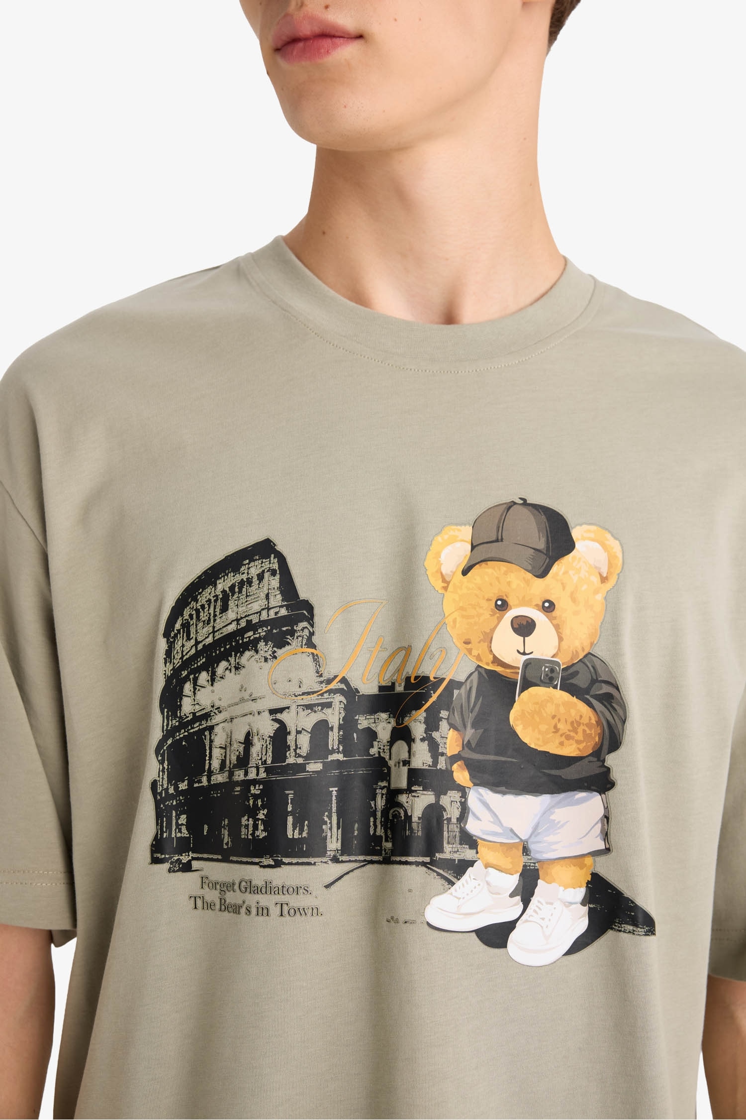 تيشيرت نص ردن أوفر سايز بياخة مستديرة