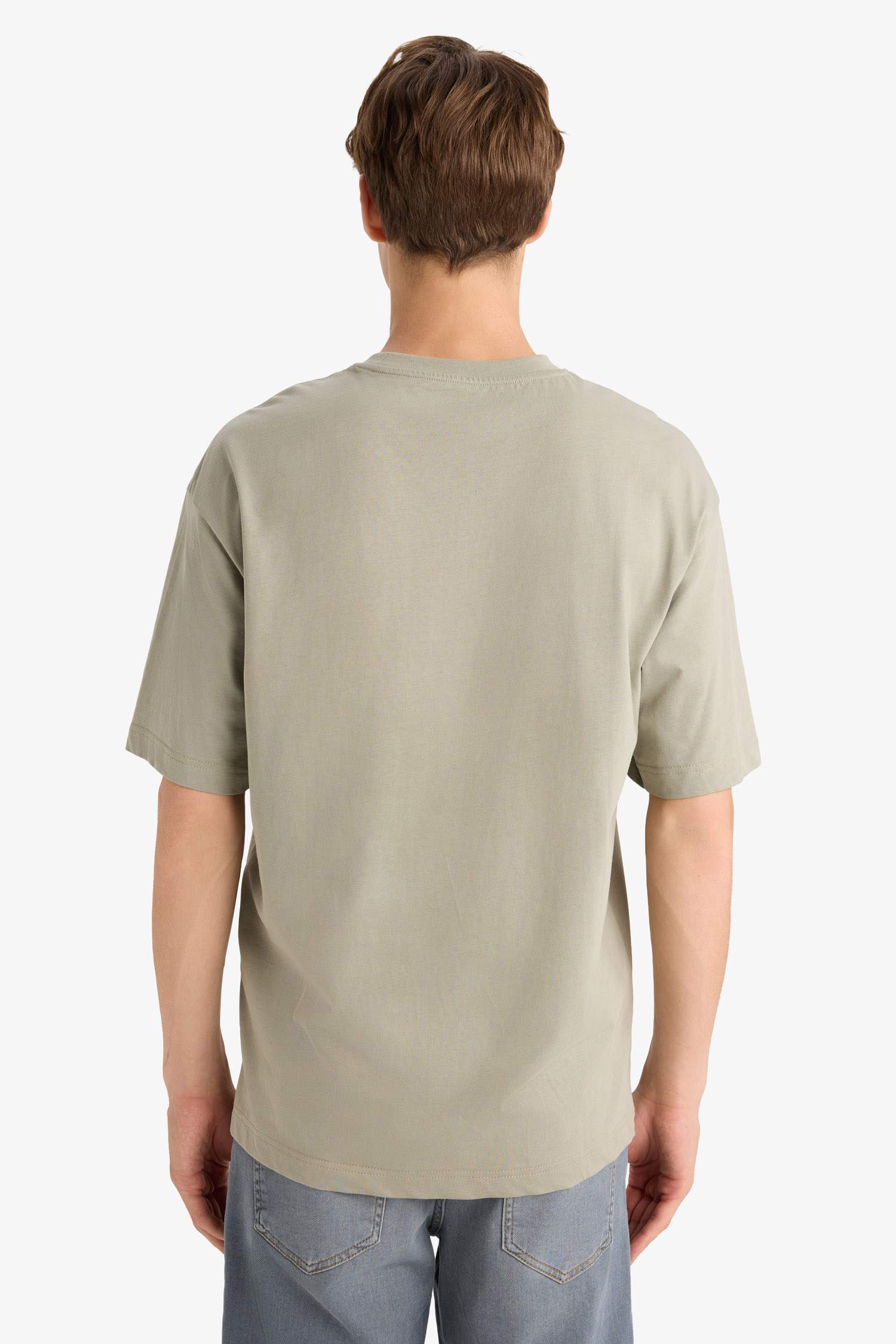 تيشيرت نص ردن أوفر سايز بياخة مستديرة