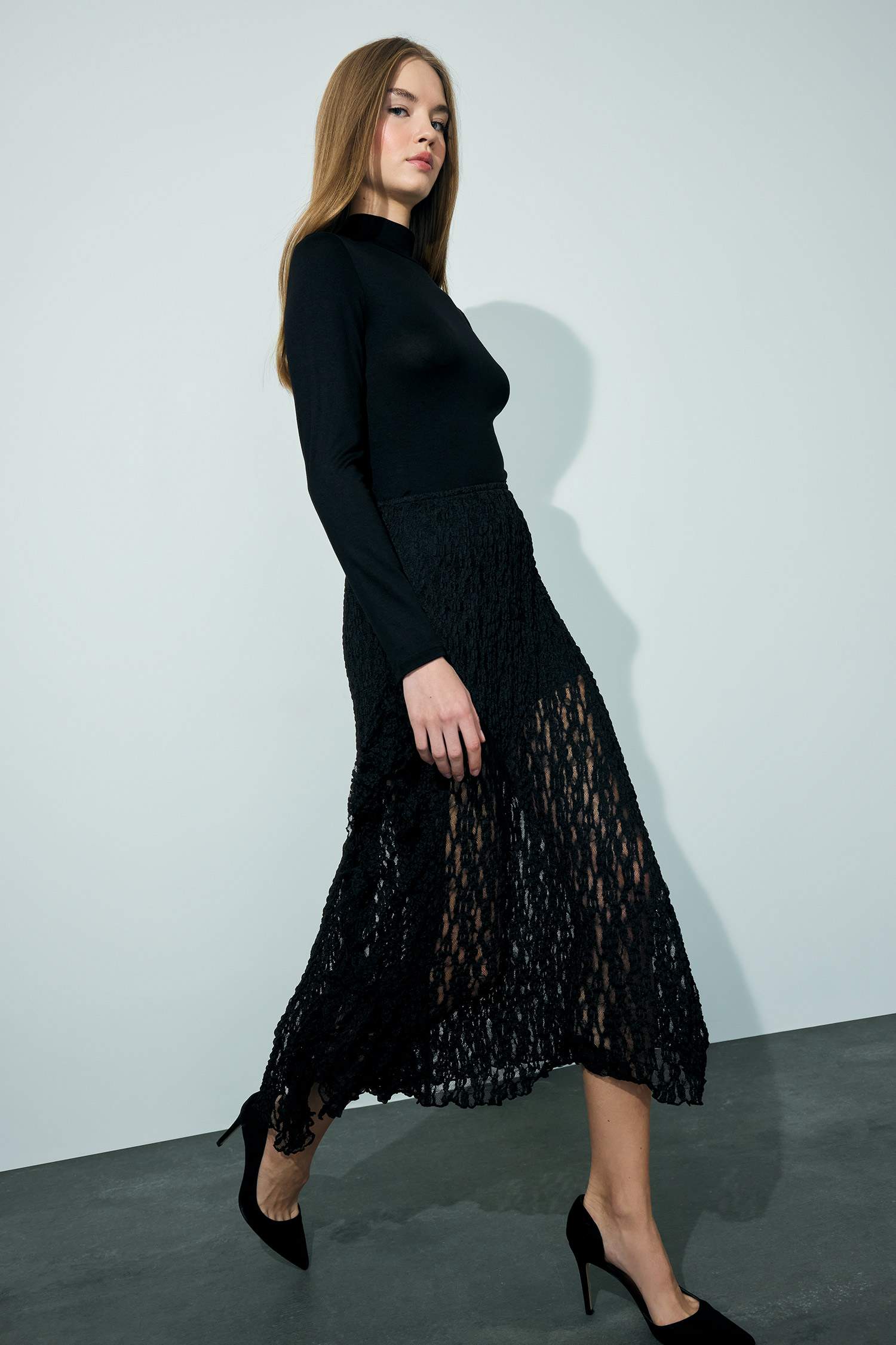 A Line Lace High Waist Maxi Knitted Skirt