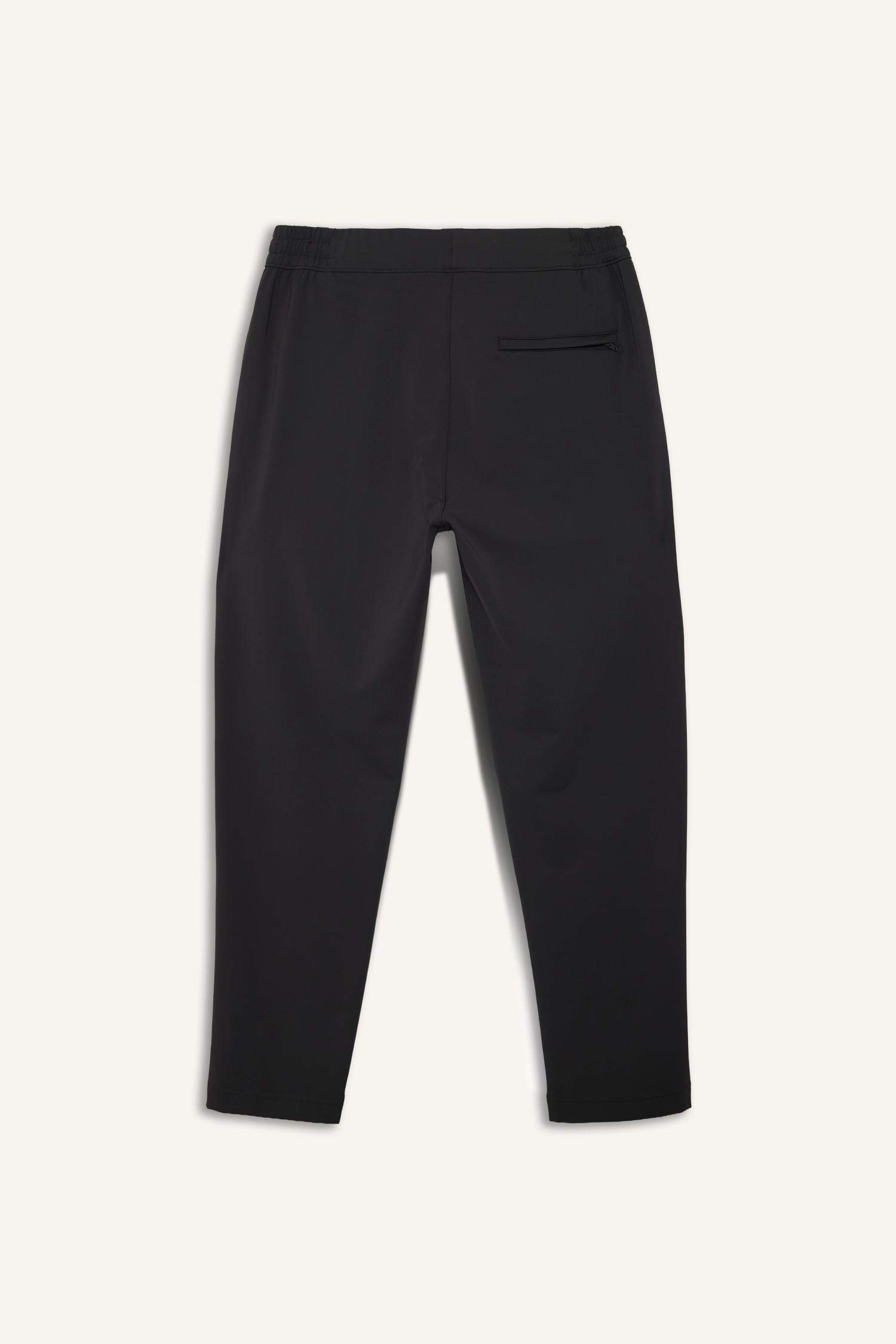 سروال رياضي سليم فيت