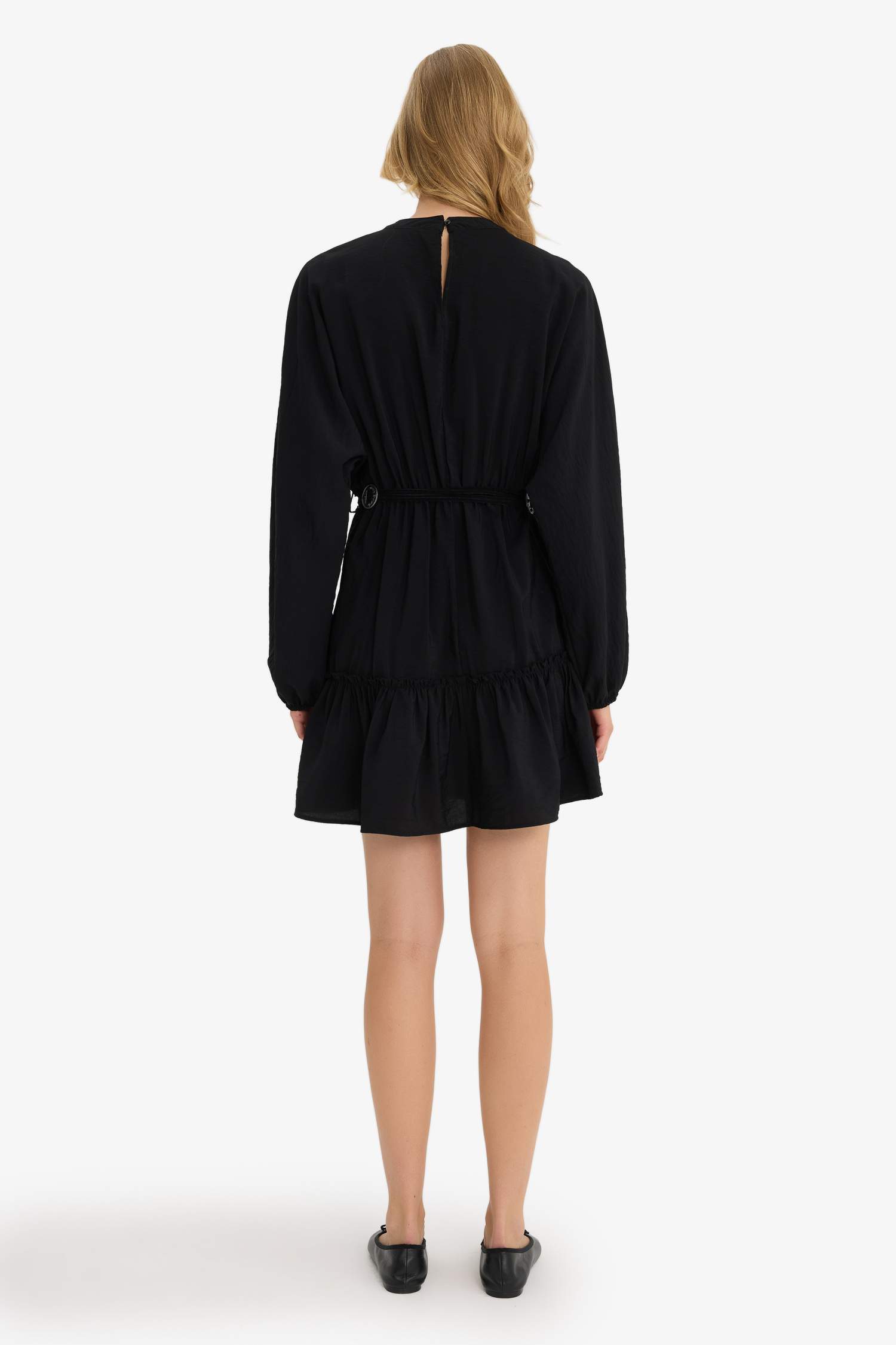 Bisiklet Yaka Uzun Kollu Mini Elbise