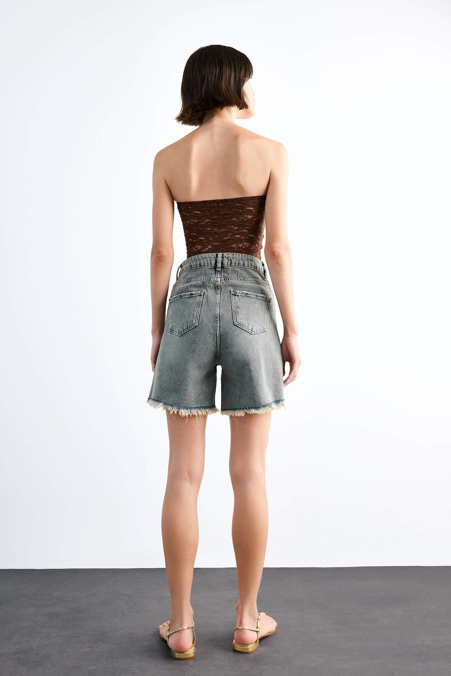 Regular Fit Jean Şort