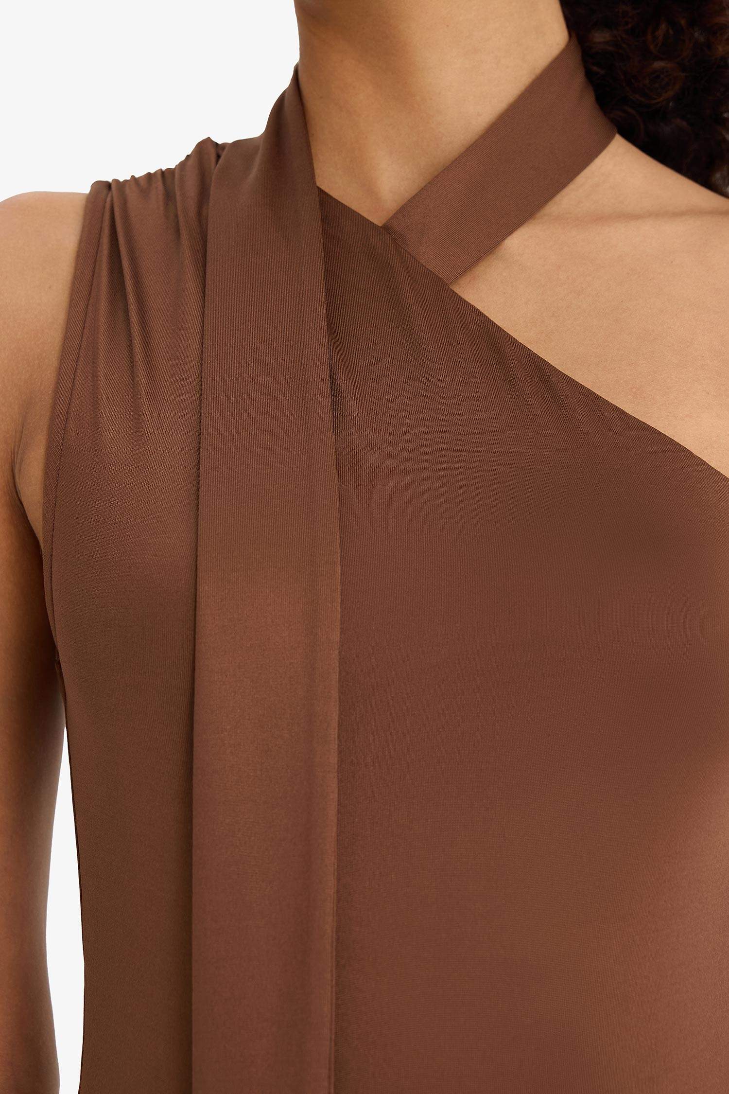 Tek Omuzlu Bağlama Detaylı Çıtçıtlı Body