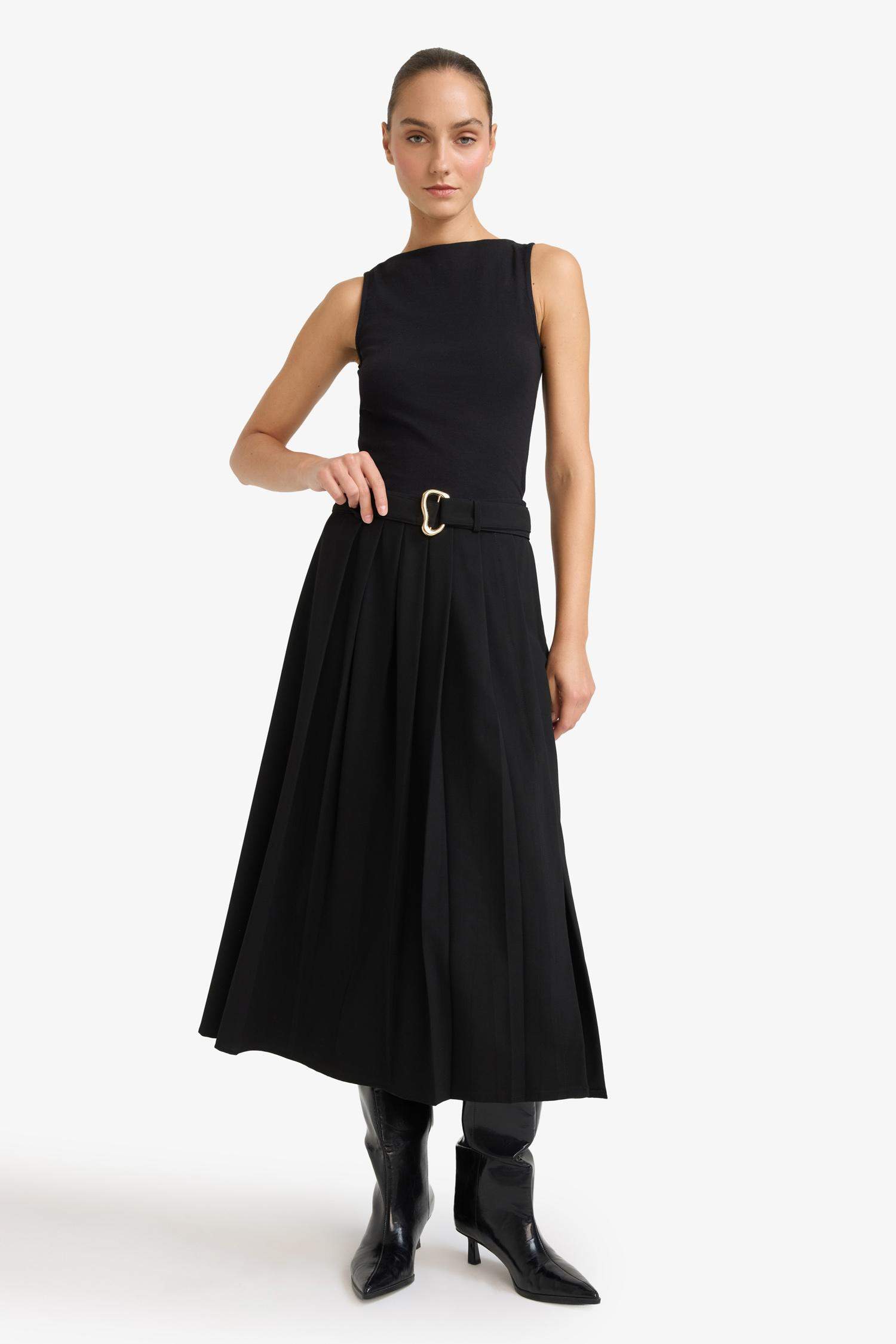 كيمونه مضلع سليم فيت بياخة عريضة