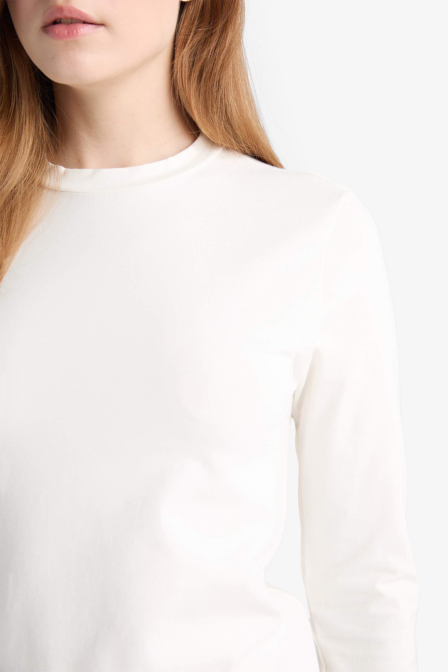 قميص طويل سليم فيت بياخة عالية