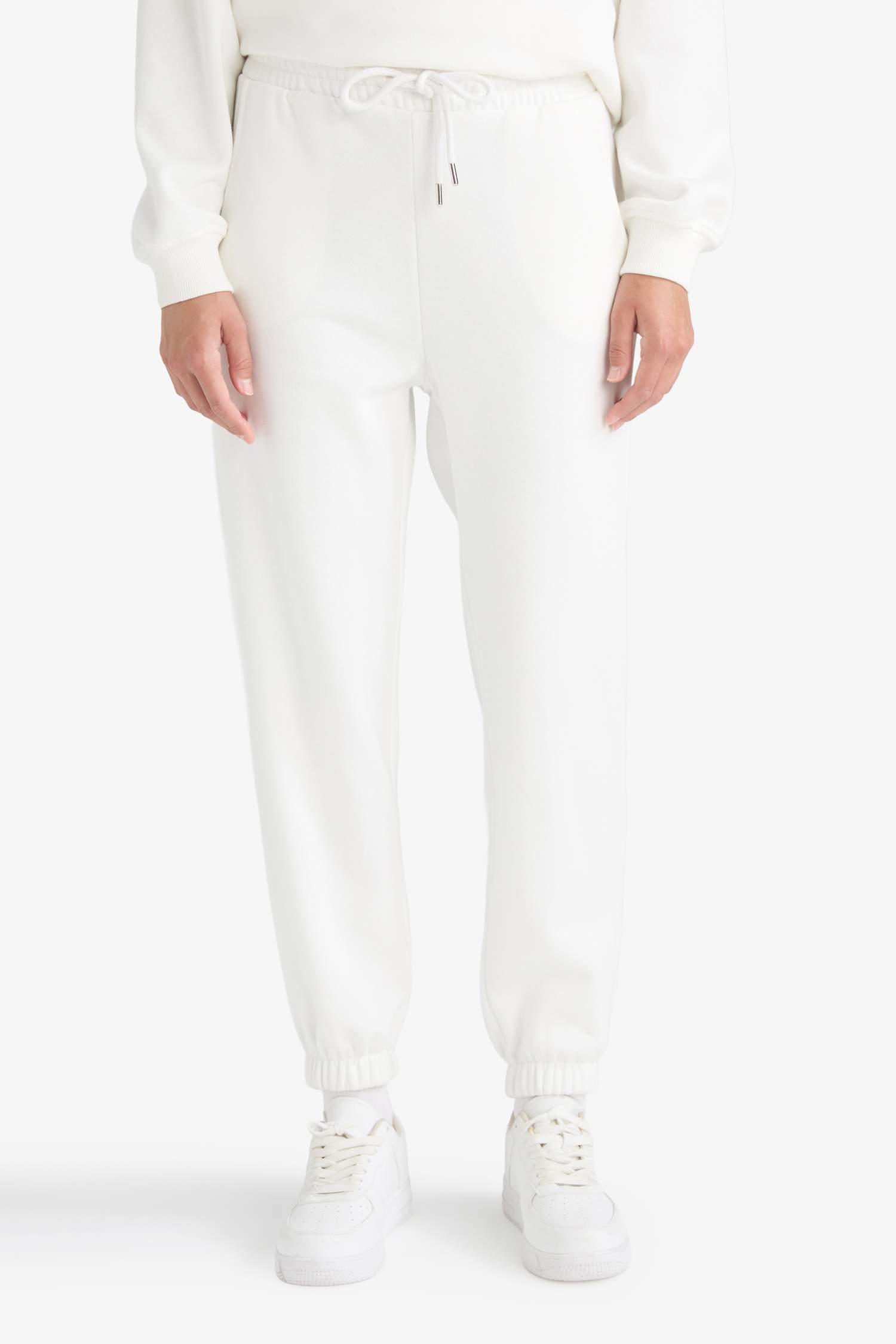 Basic Düz Cepli Beli Bağcıklı Kalın Jogger Eşofman Altı