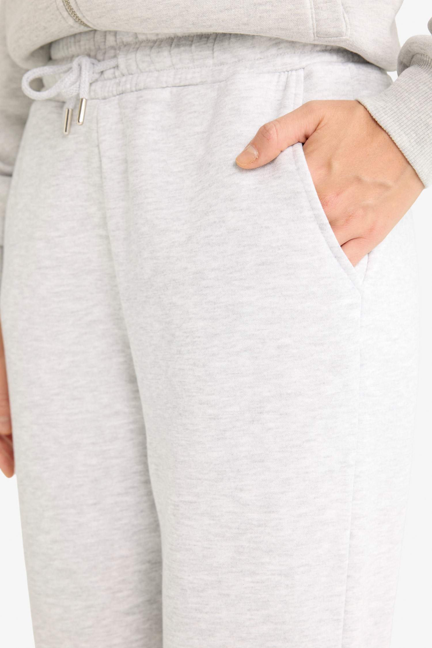 Jogger Fit Basic Thick Fabric Sweatpants