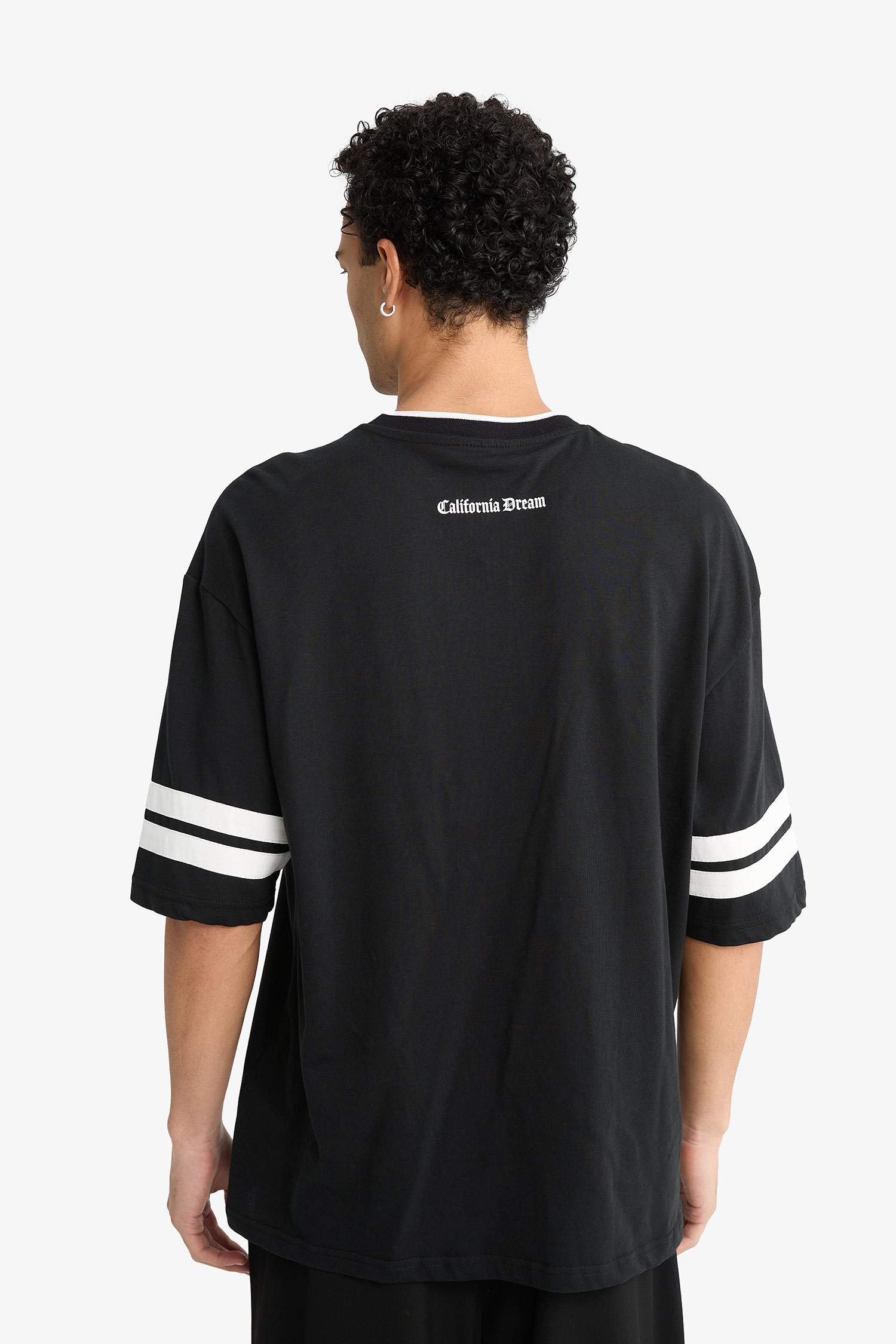 Loose Fit Bisiklet Yaka Baskılı Kısa Kollu Tişört