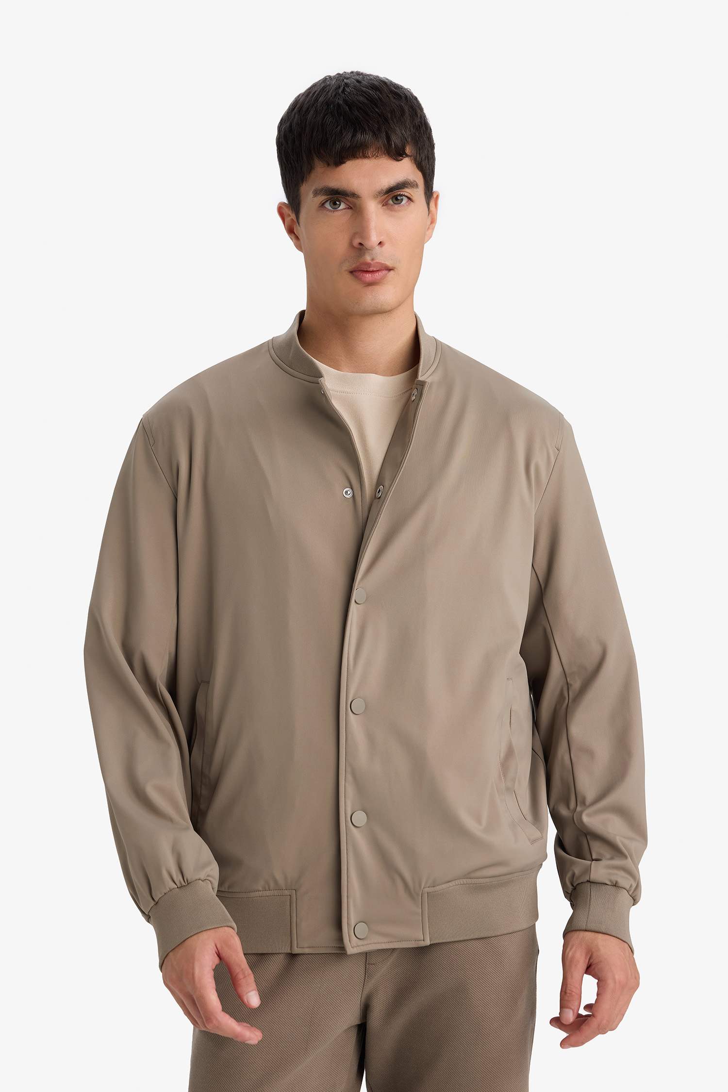 Slim Fit Astarlı Mont