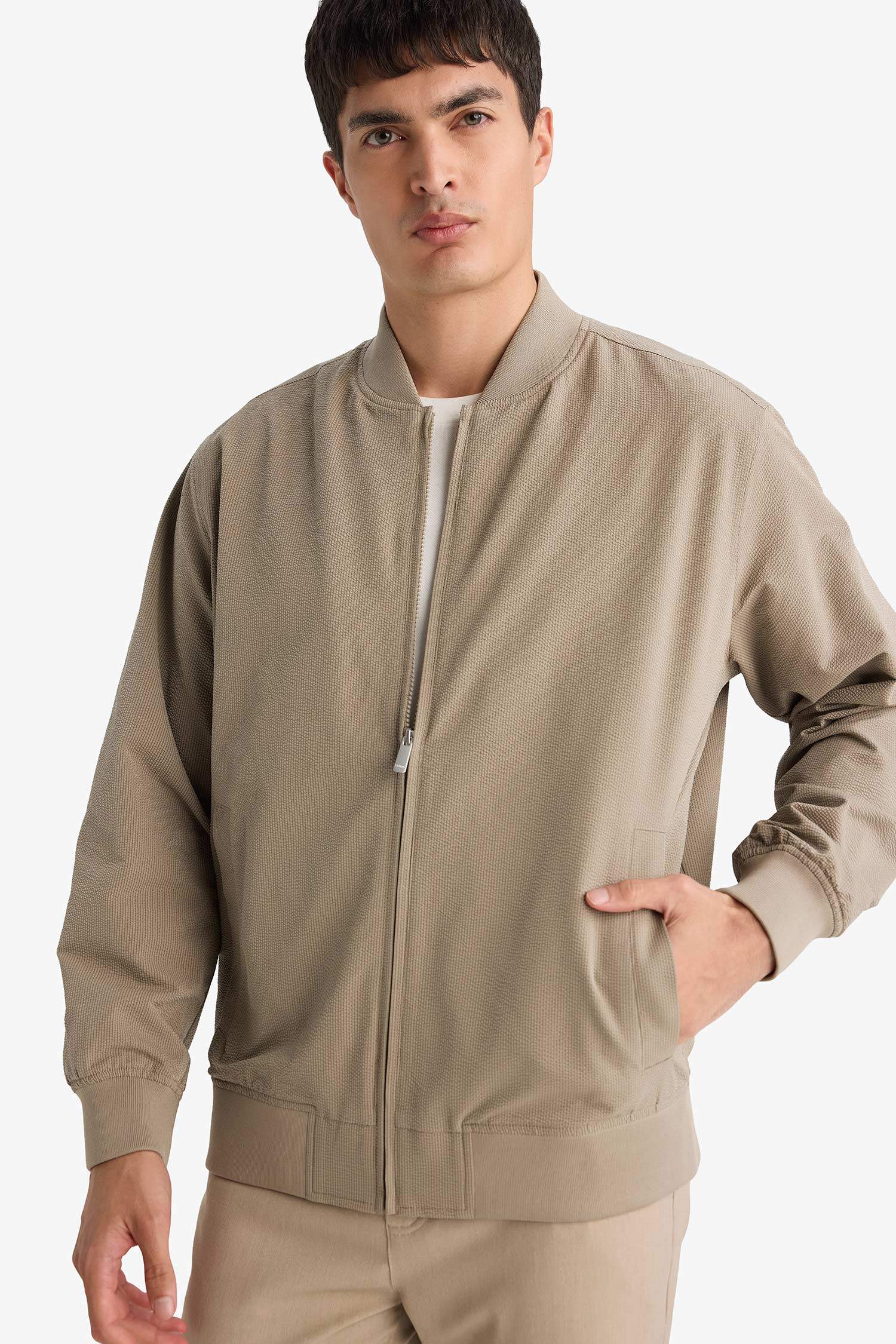 جاكيت دودون سليم فيت مبطن