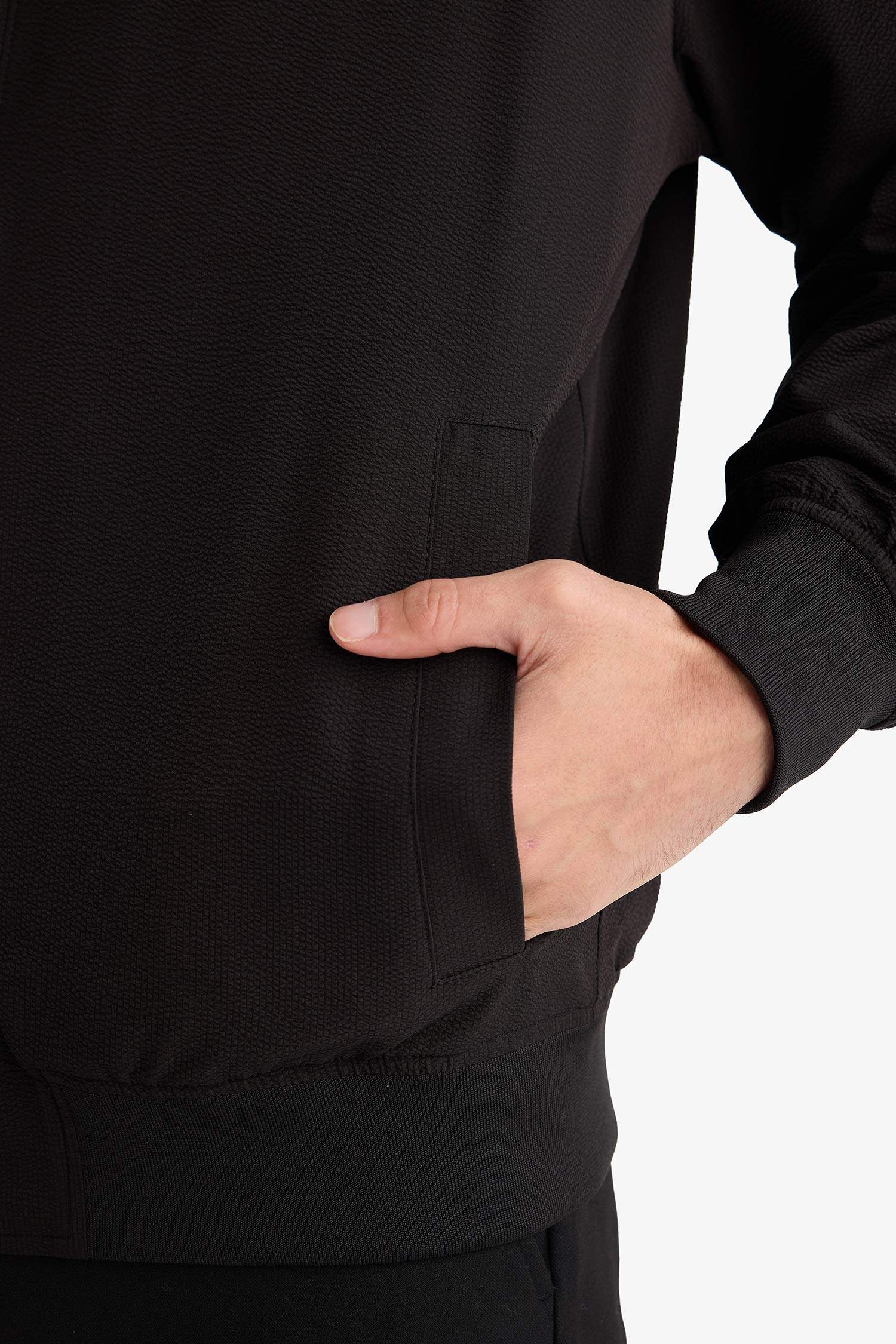 جاكيت دودون سليم فيت مبطن