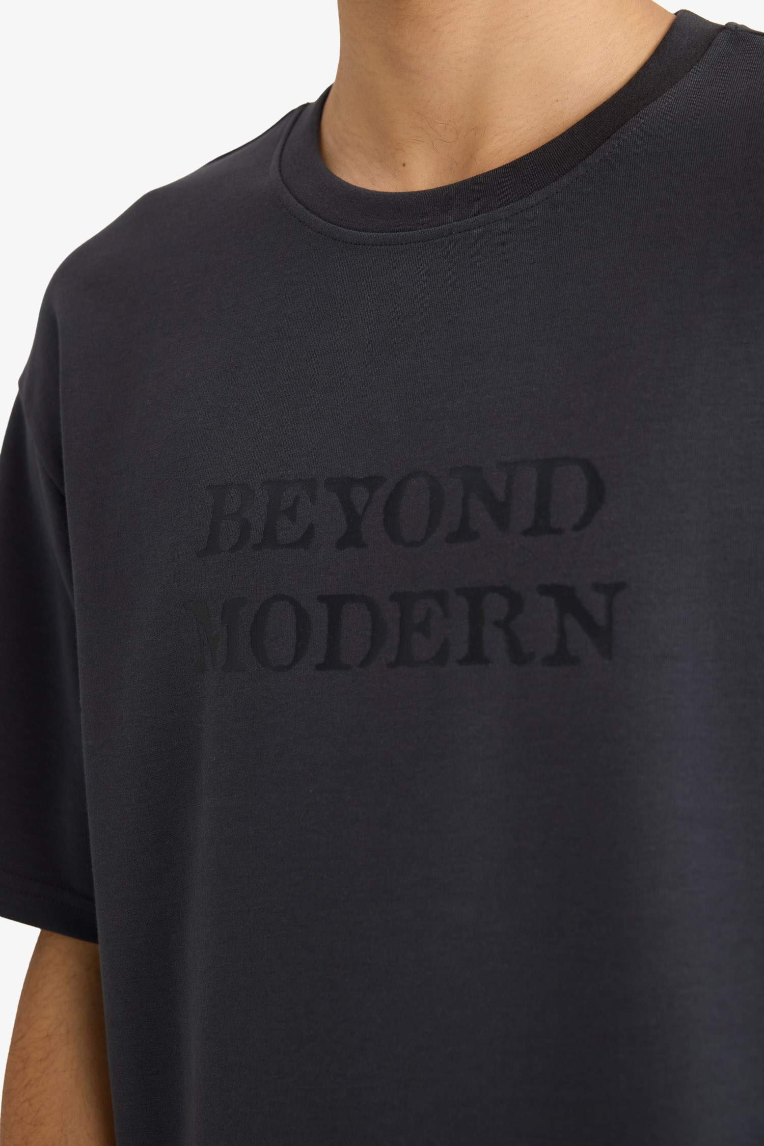 T-shirt boxy à col rond et manches courtes imprimé