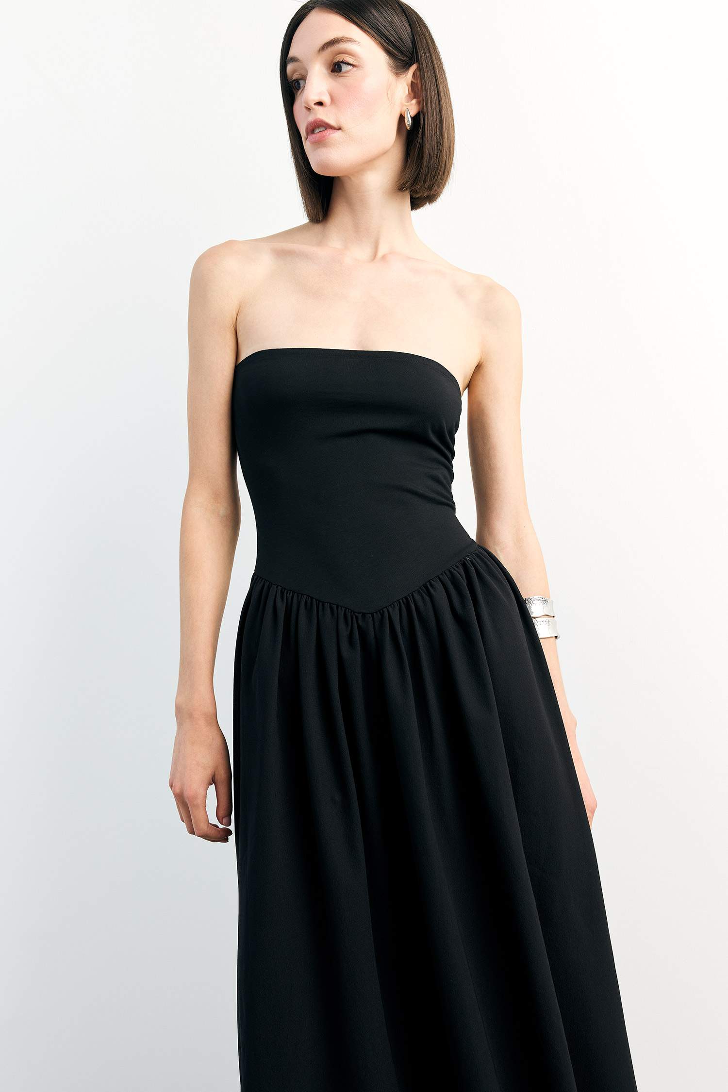 Woven Strapless Midi Dress